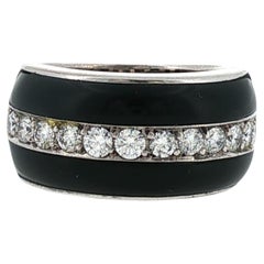 Onyx Diamond 18 Karat White Gold Modern Band Ring