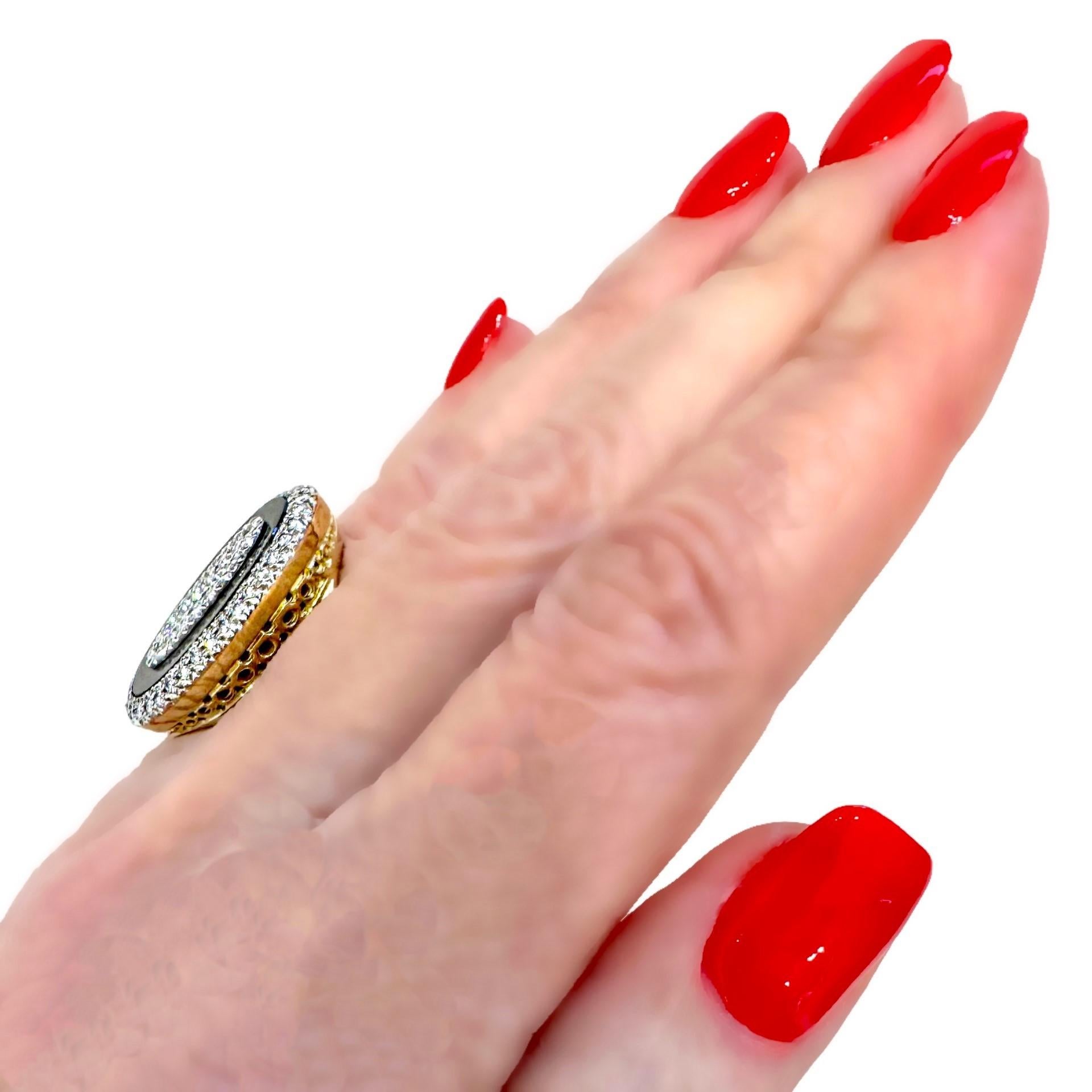 Onyx, Diamond and 18K Gold, Oval Shaped Ring 1 Inch Long x 5/8 Inch Wide For Sale 9