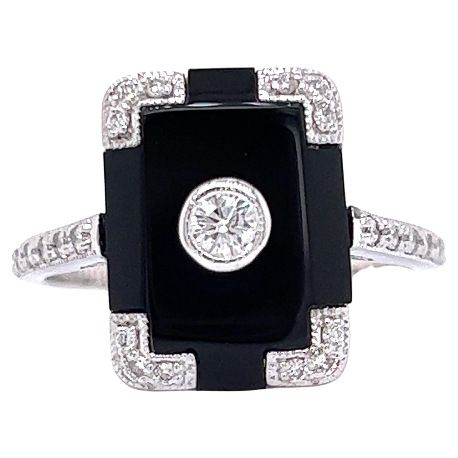 .35 Carat Diamond Onyx White Gold Cocktail Ring For Sale at 1stDibs