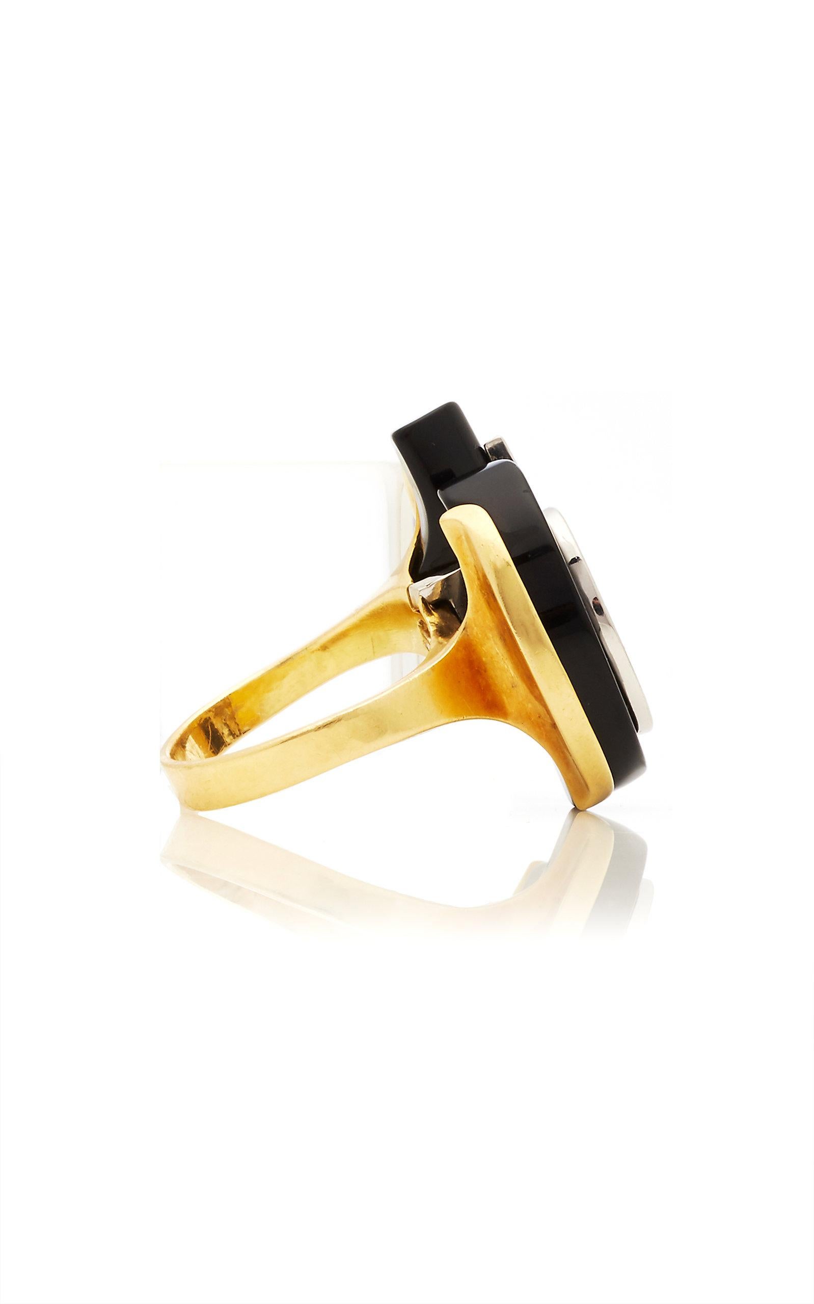 Goldring mit Onyx und Diamant im Zustand „Hervorragend“ im Angebot in New York, NY