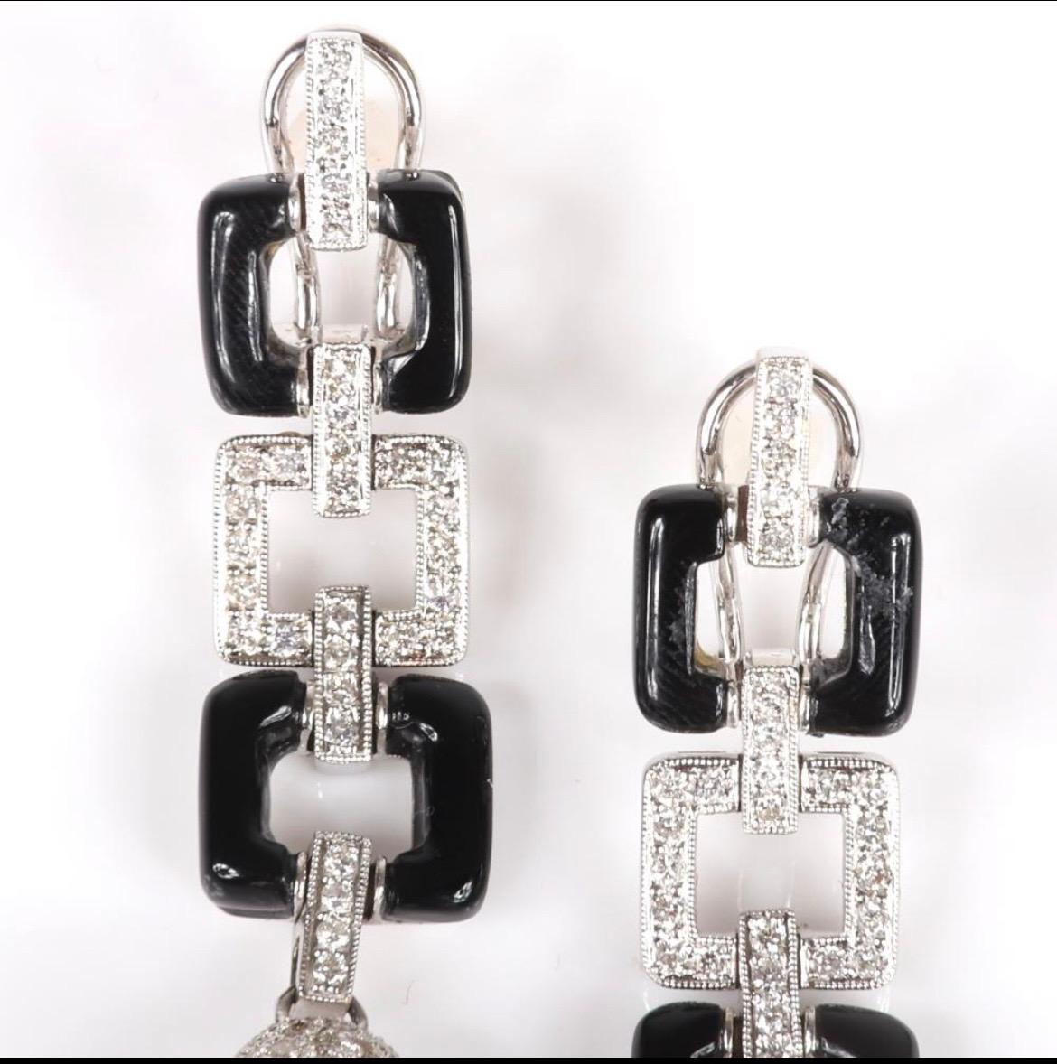 Onyx-, Diamant- und Perlenohrringe (Brillantschliff)