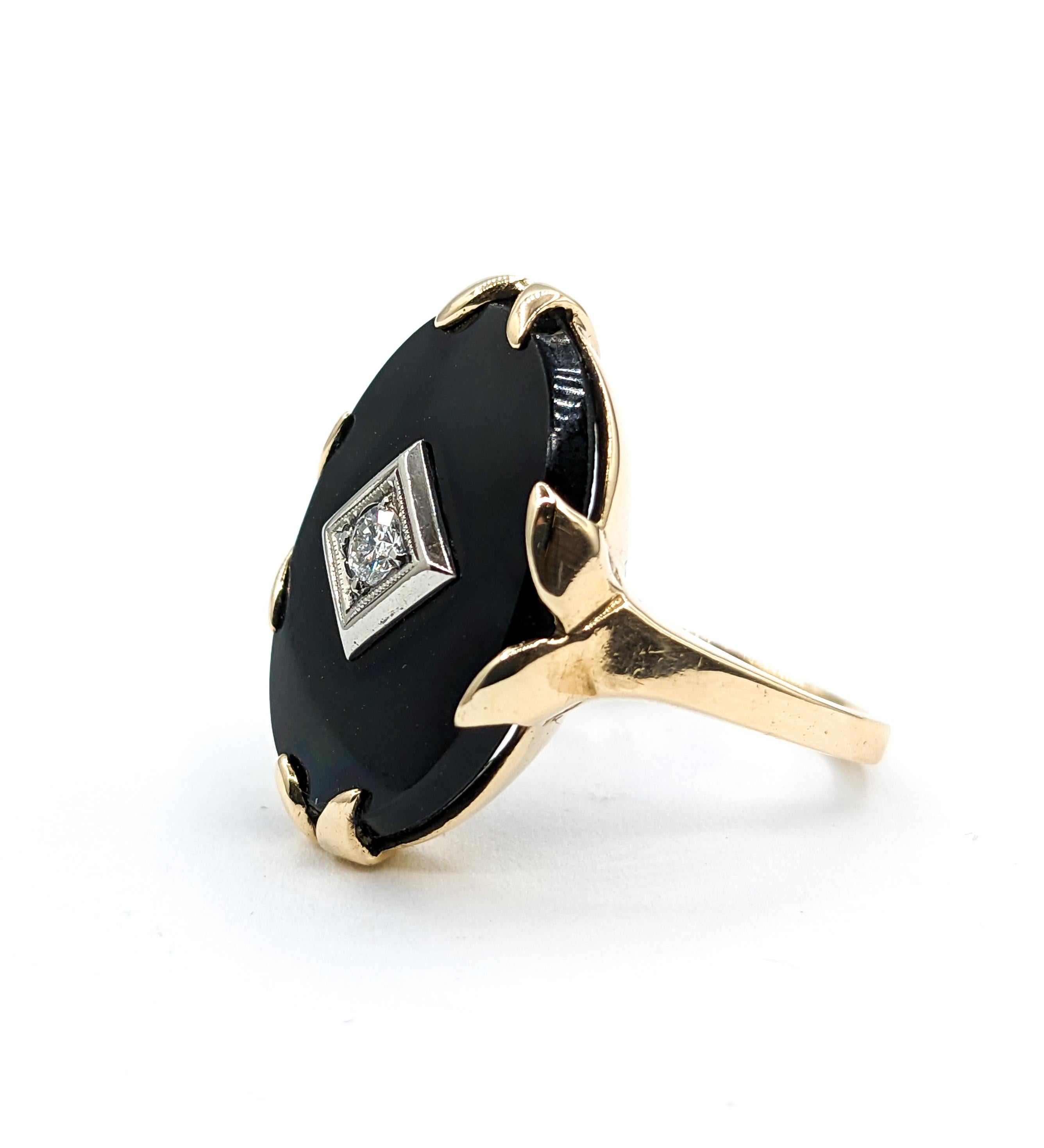 Onyx & Diamond Ring in 10K Gold For Sale 2