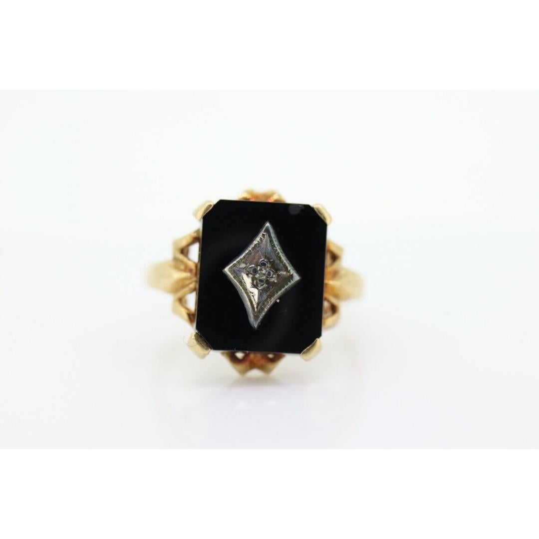 Women's or Men's Onyx Diamond Ring. Onyx Diamond Ring. Onyx diamond ring. Onyx Diamond Ring. For Sale