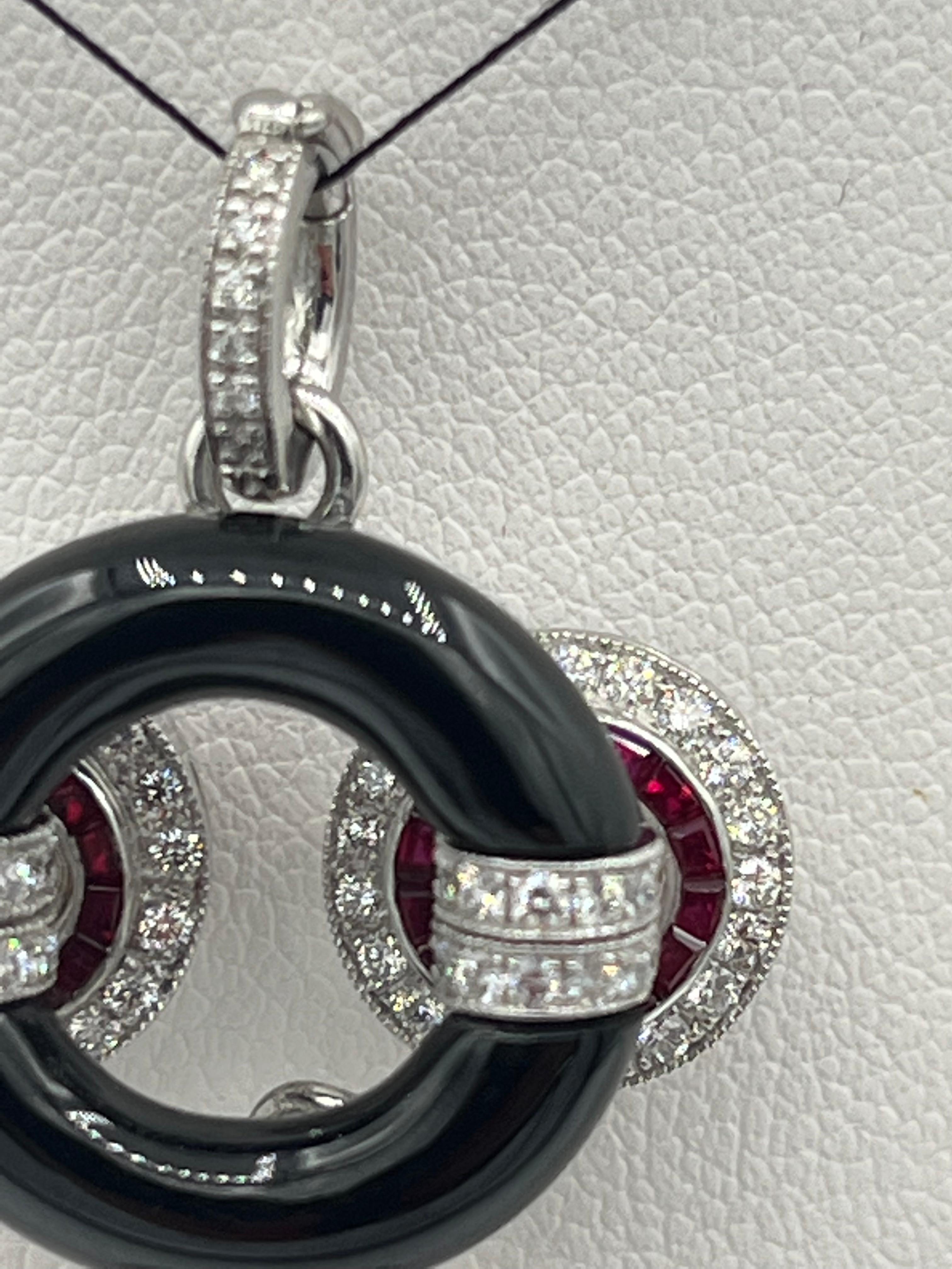 Women's or Men's Art-Deco Styl Onyx Diamond Ruby Spinel 18 K Pendant  For Sale