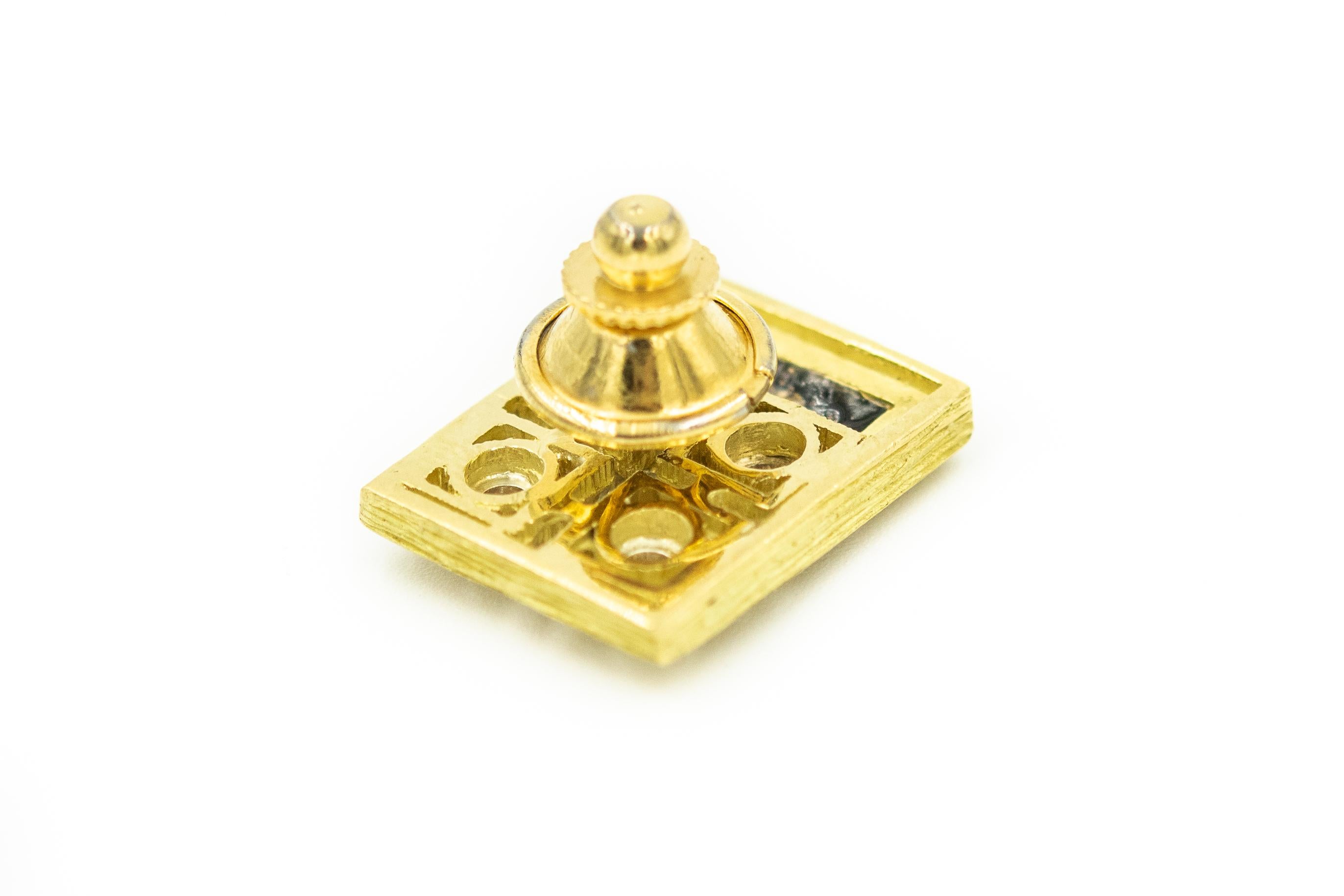 Onyx Diamond Yellow Gold Rectangular Cufflinks and Tie Tac Set For Sale 1