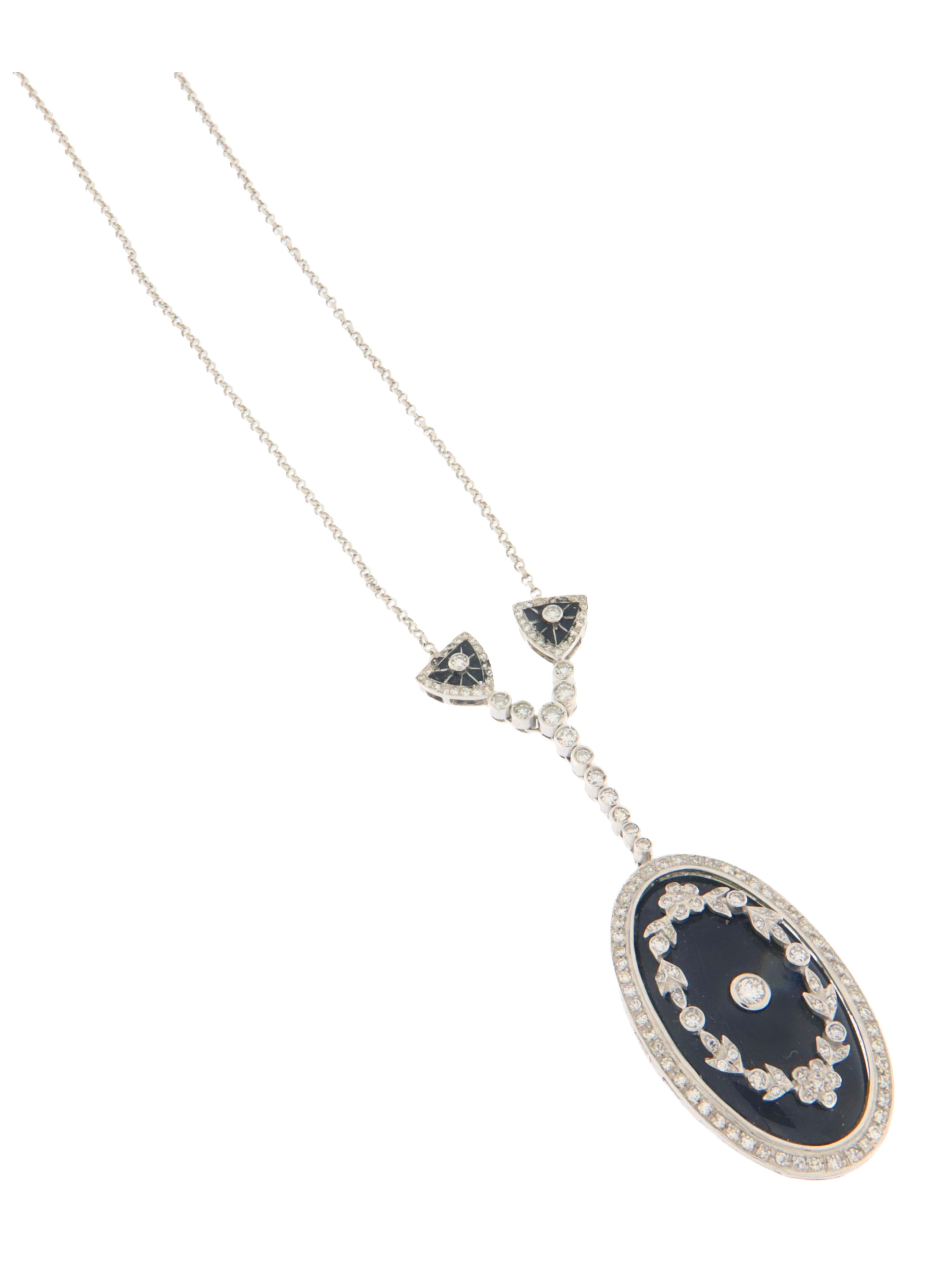 Taglio brillante Collana con ciondolo in oro bianco 18 carati e diamanti d'onice in vendita