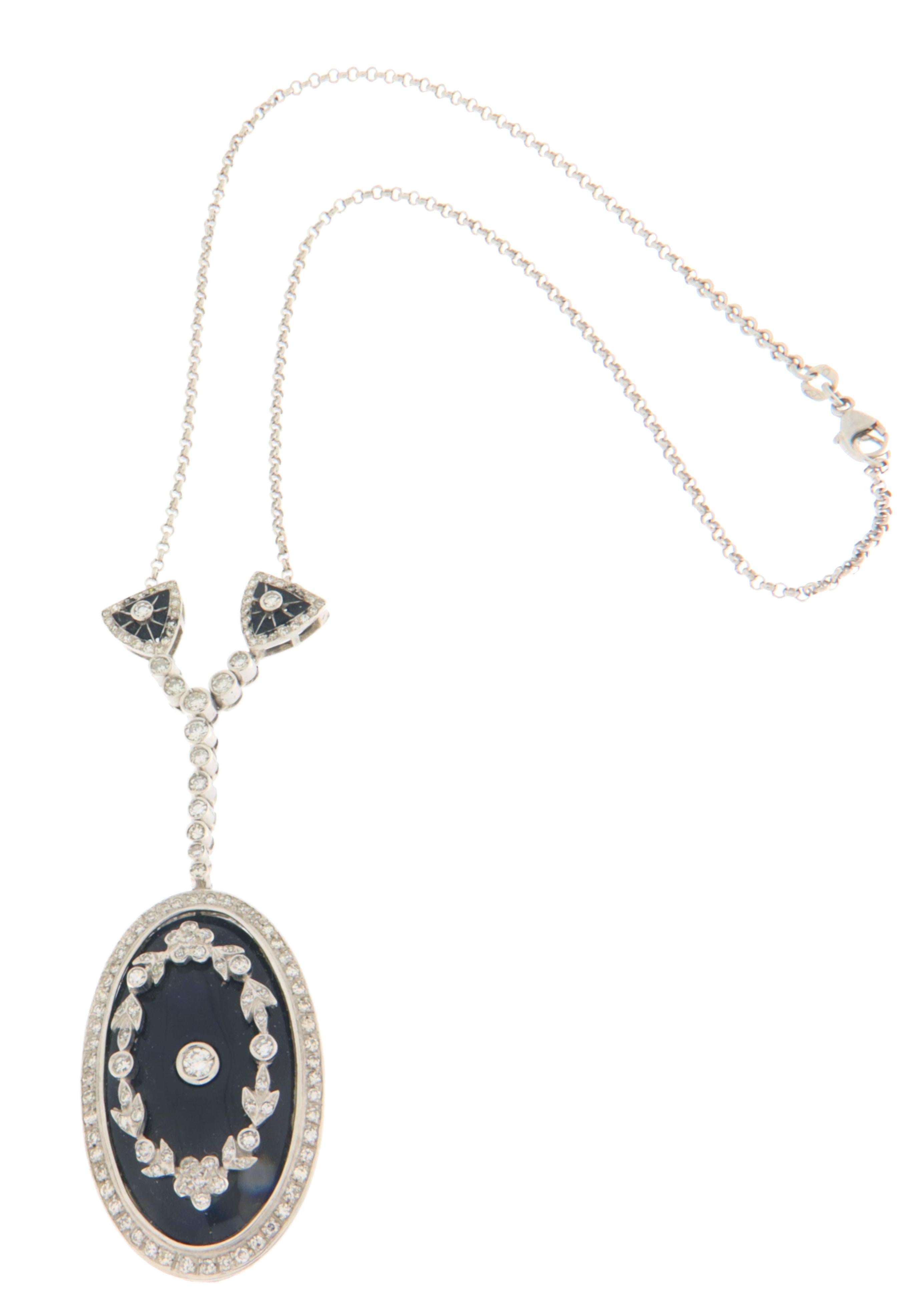 Collana con ciondolo in oro bianco 18 carati e diamanti d'onice In condizioni ottime in vendita a Marcianise, IT