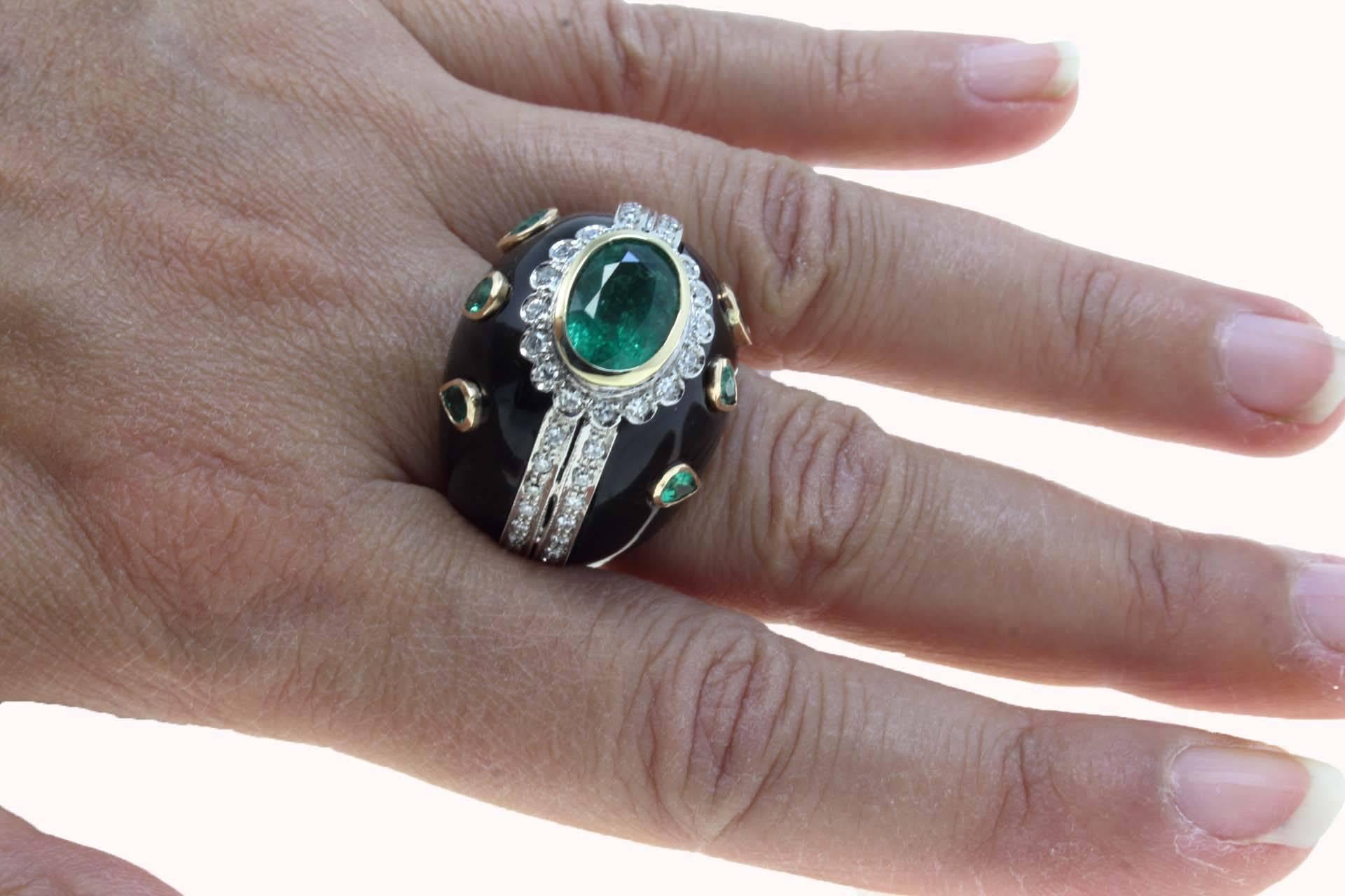 Onyx Emerald Rose and White Gold Diamonds Dome Ring 1