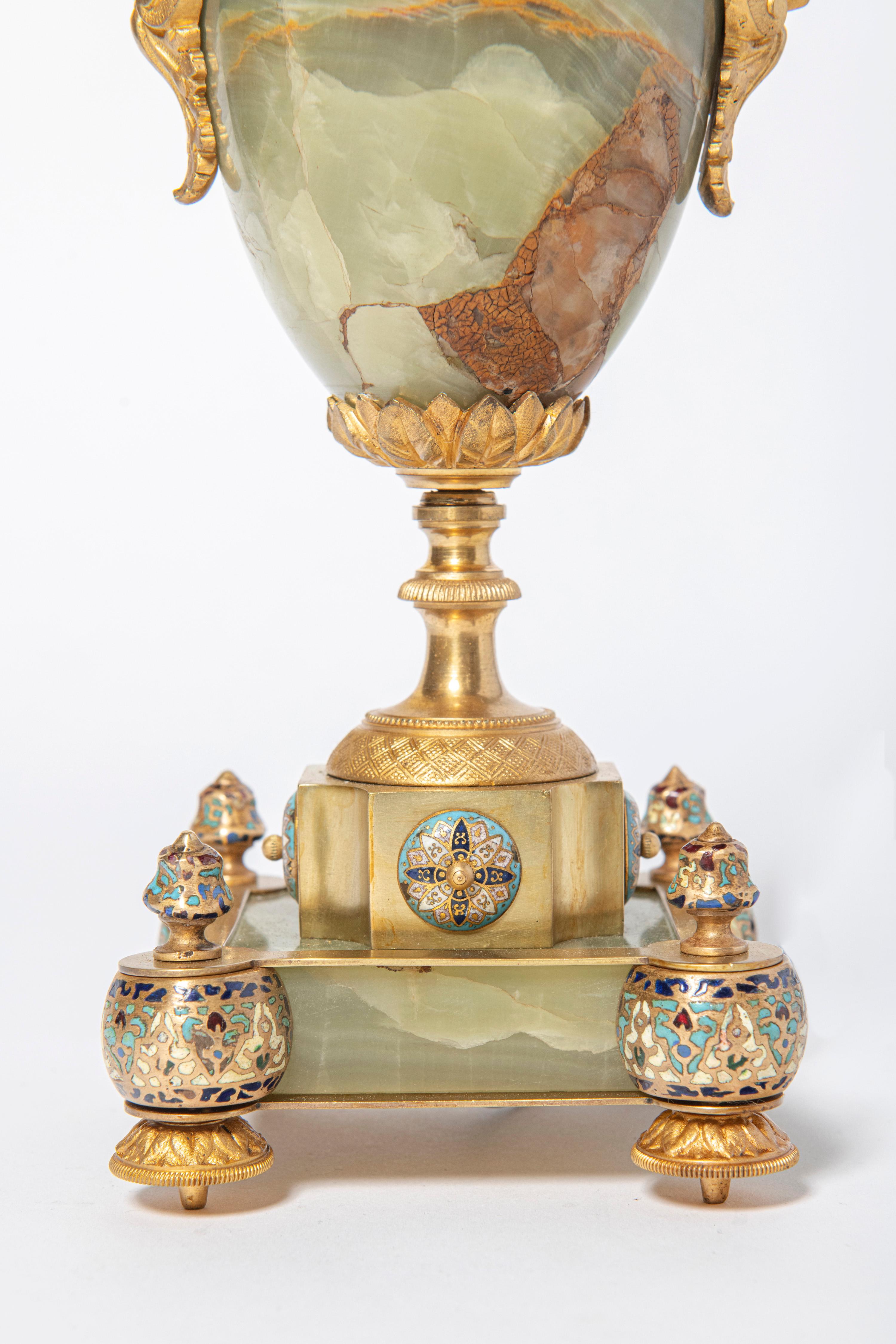 Belle Époque Pair of Onyx, enamel Cloisinné and Gilt Bronze table lamps, France, circa 1890. For Sale