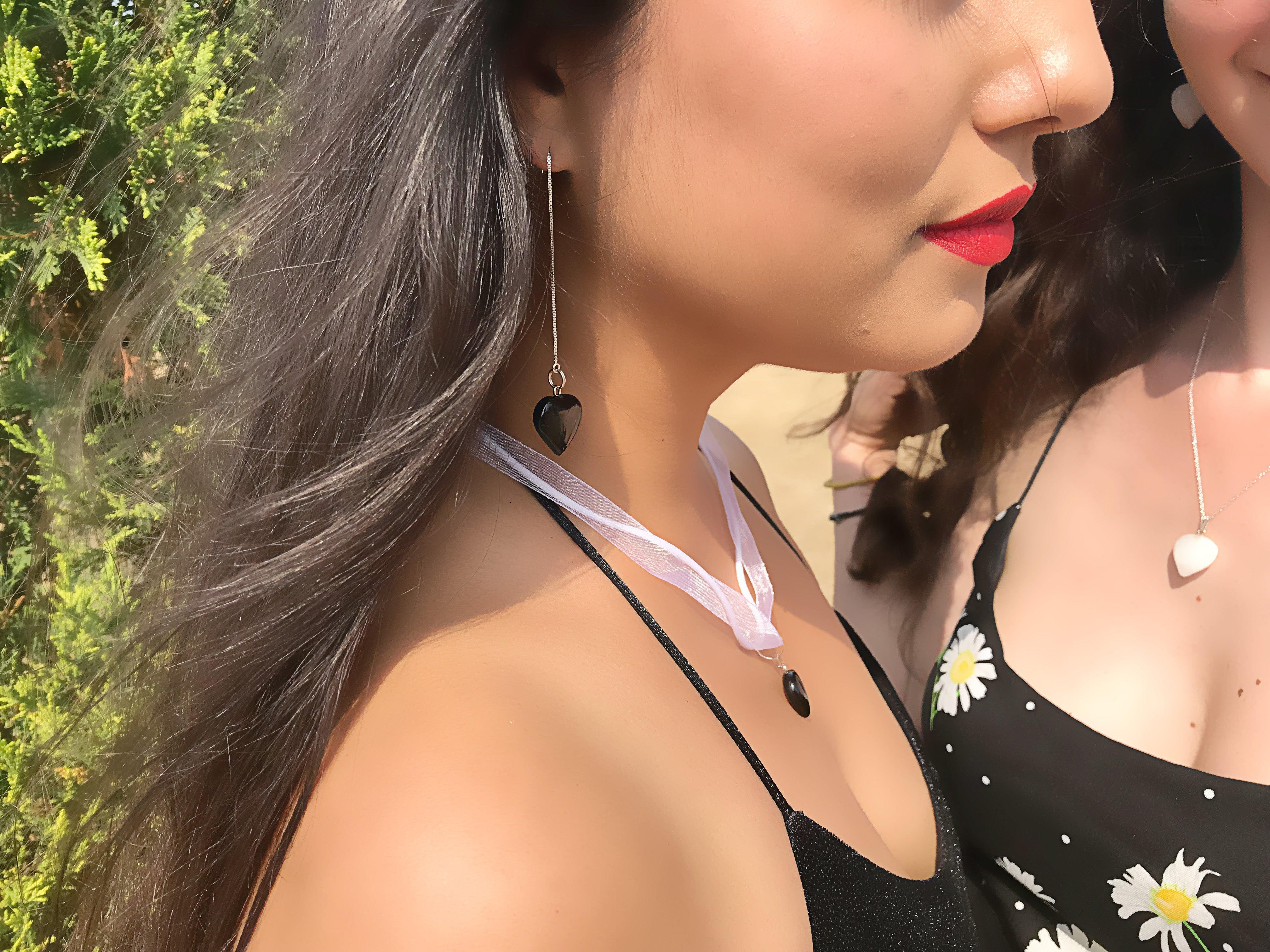 Onyx Heart Threader Earrings, Sterling Silver Earrings  by nlanlaVictory For Sale 1