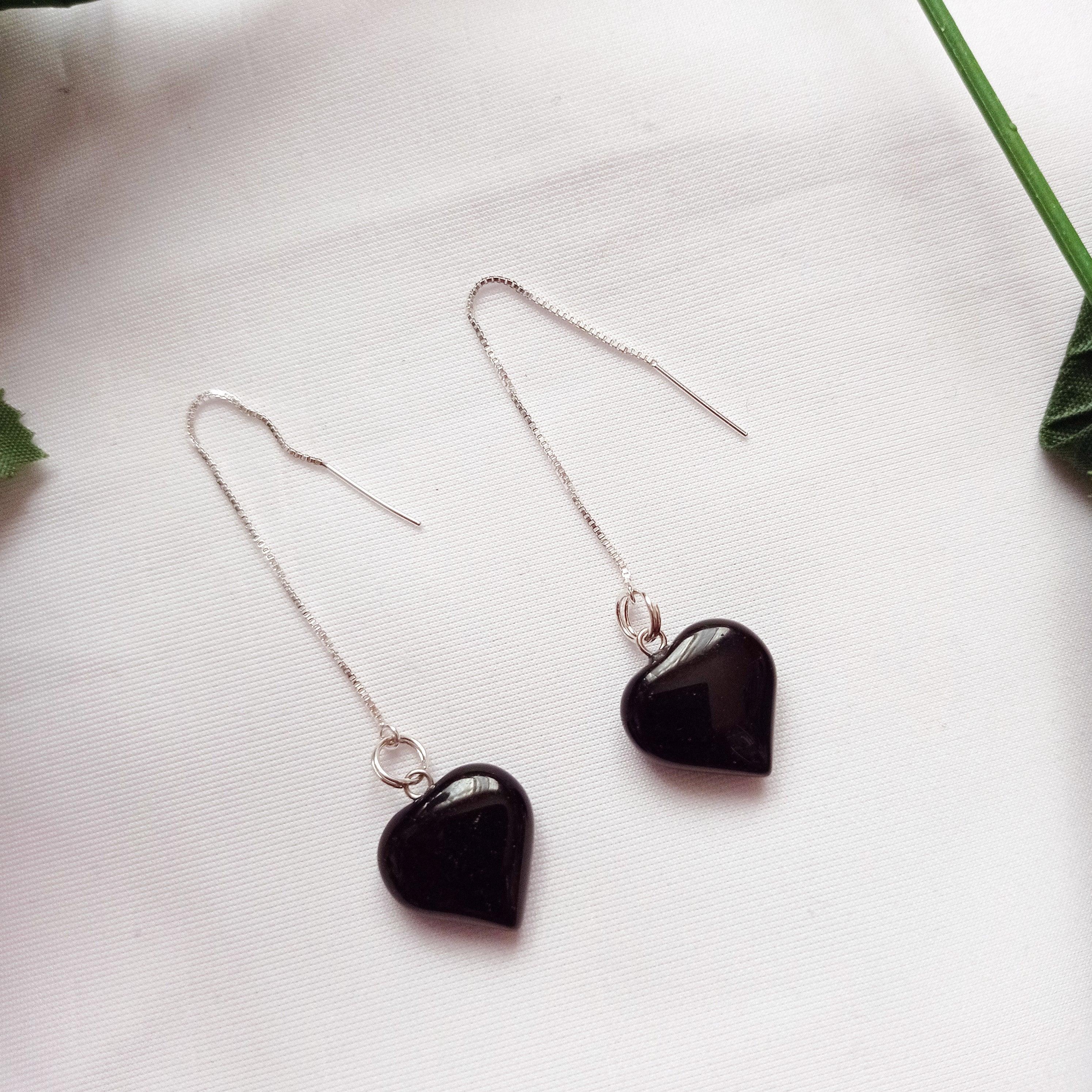 Onyx Heart Threader Earrings, Sterling Silver Earrings  by nlanlaVictory For Sale 3