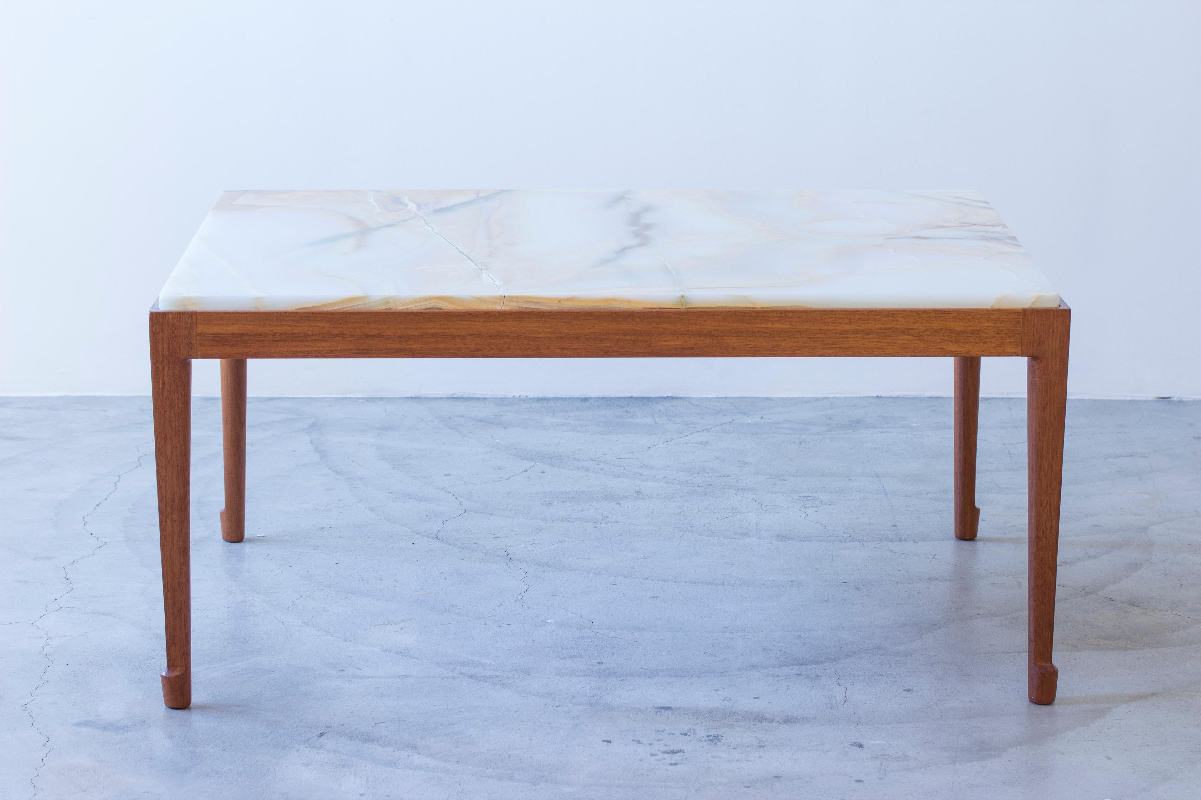 Swedish Onyx marble and teak sofa table in the style of Josef Frank, 1940-50s For Sale