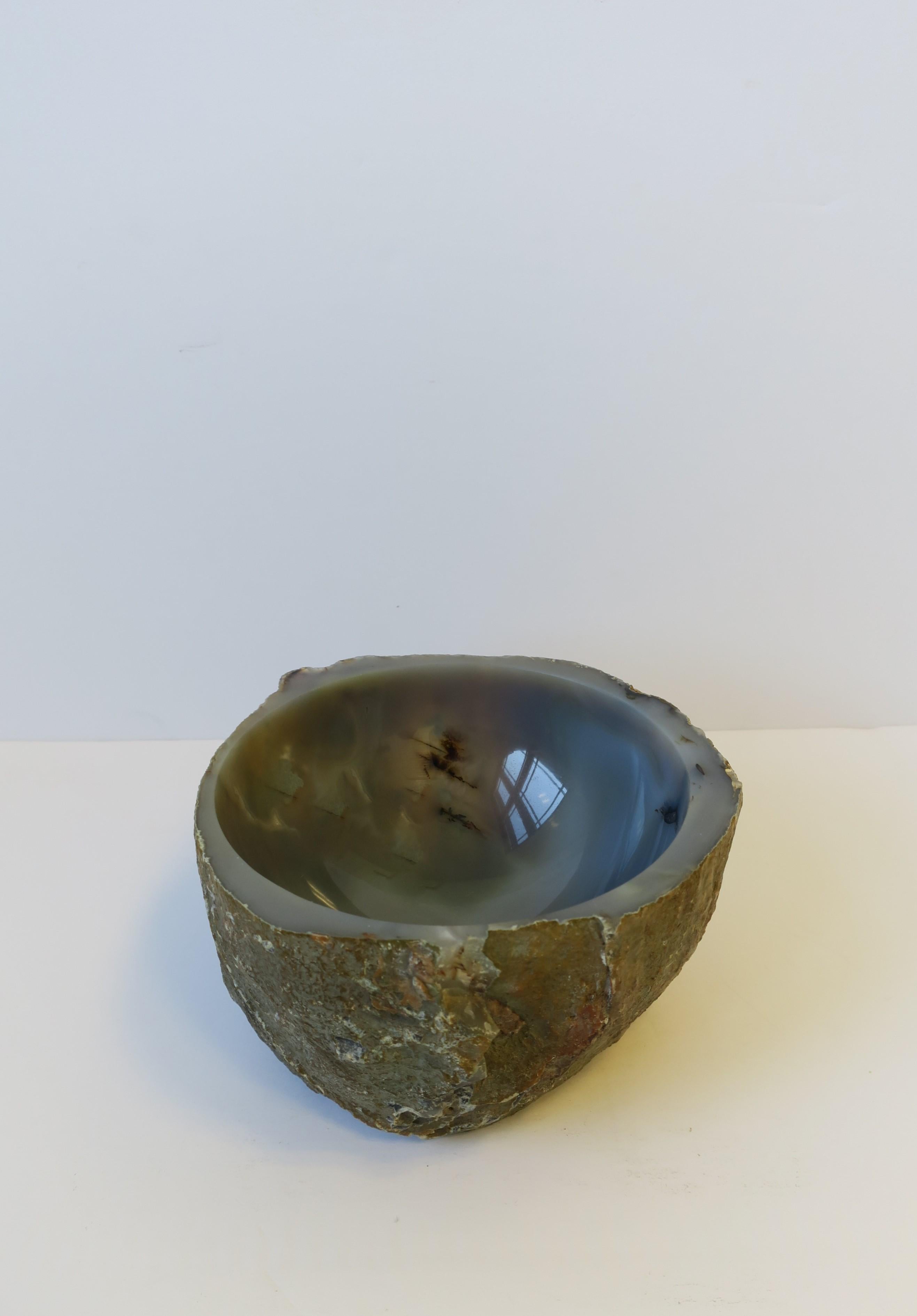 Blue Grey Onyx Agate Quartz Bowl For Sale 3