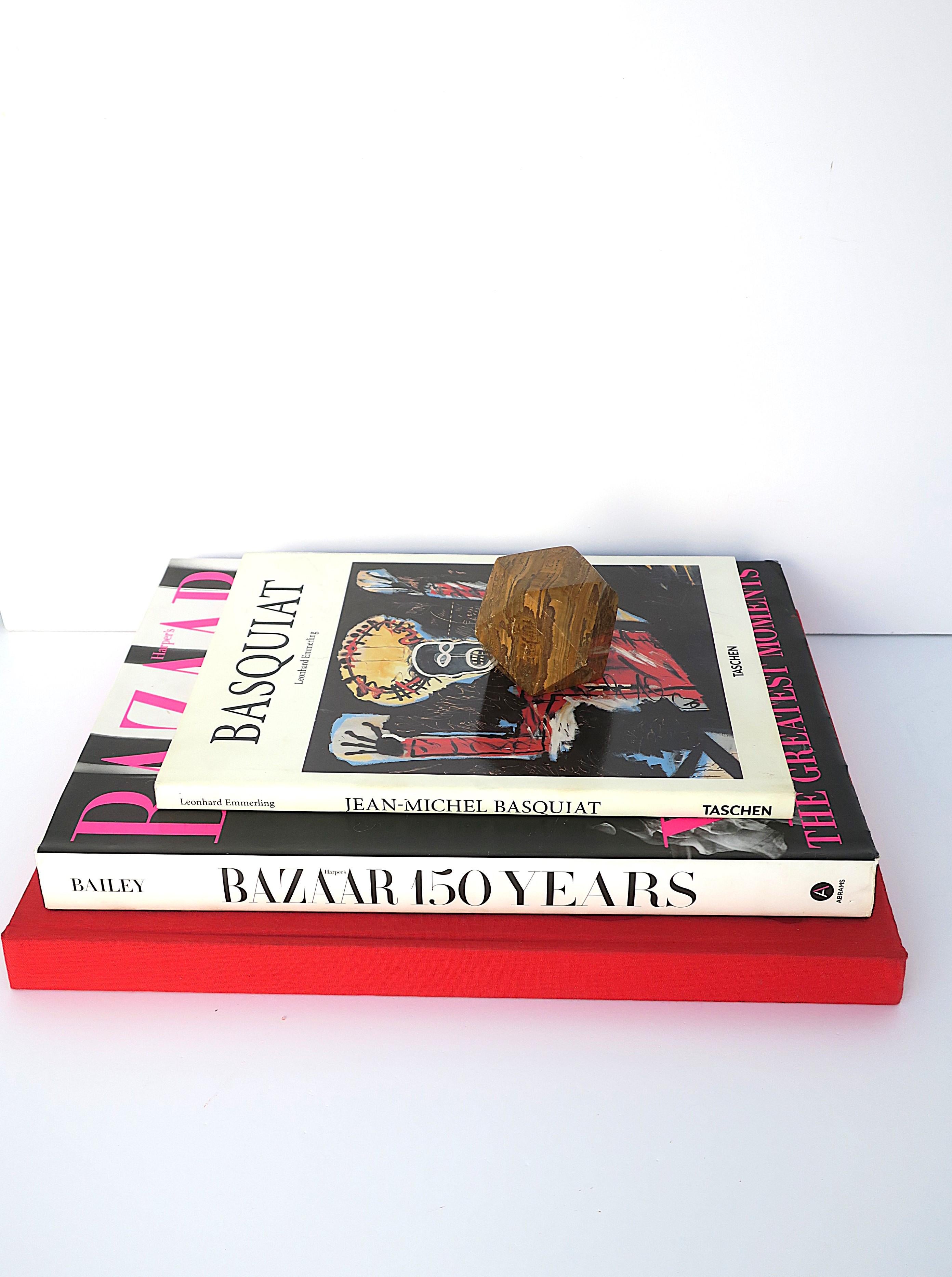 Late 20th Century Onyx Marble Decorative Object Paperweight For Sale