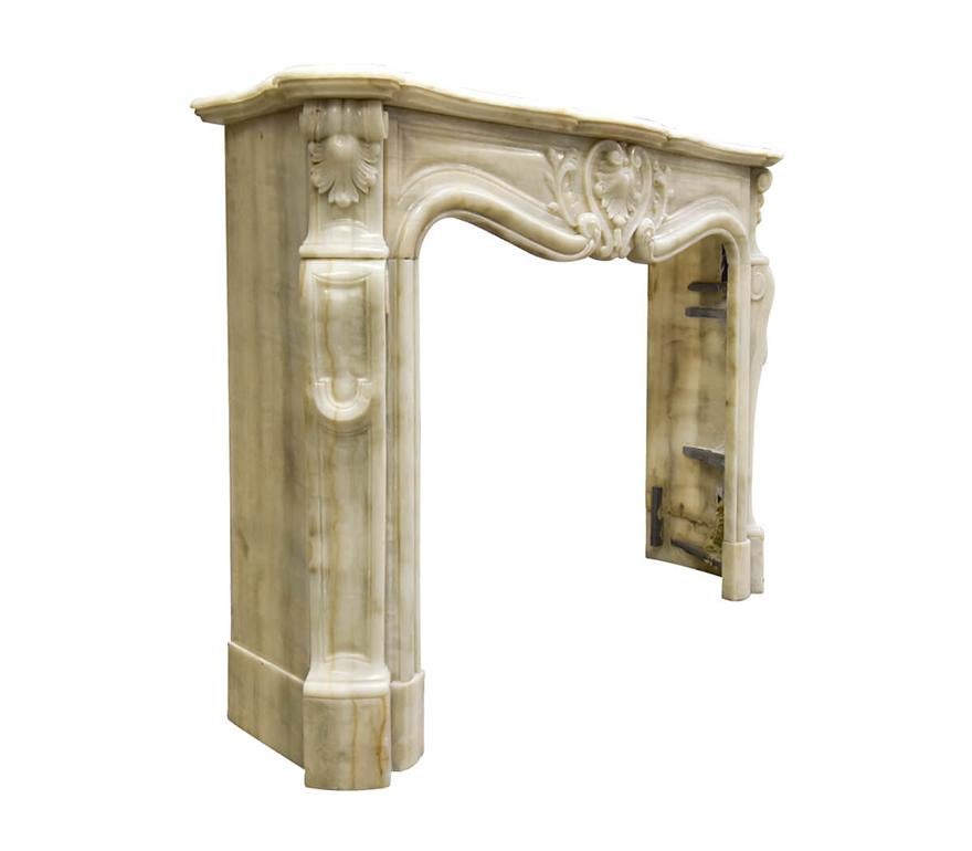 A beautiful fireplace mantel from the 19th Century to place in front of the chimney.
Made out of Onyx marble. Recuperated from France from a mansion nearby Paris.
