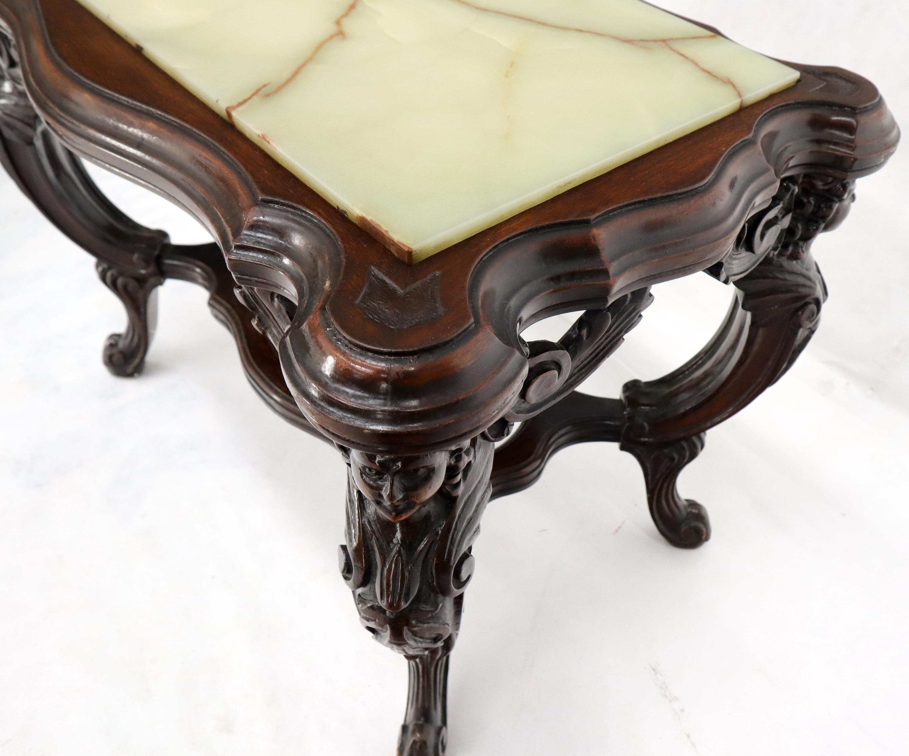 Onyx Marble Top Carved Cherubs Walnut Side End Coffee Table In Good Condition In Rockaway, NJ