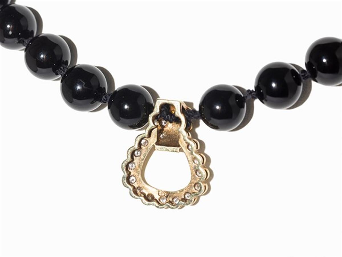 Women's Onyx Necklace with Pendant, Set with 19 Diamonds, 14 Karat Yellow Gold For Sale