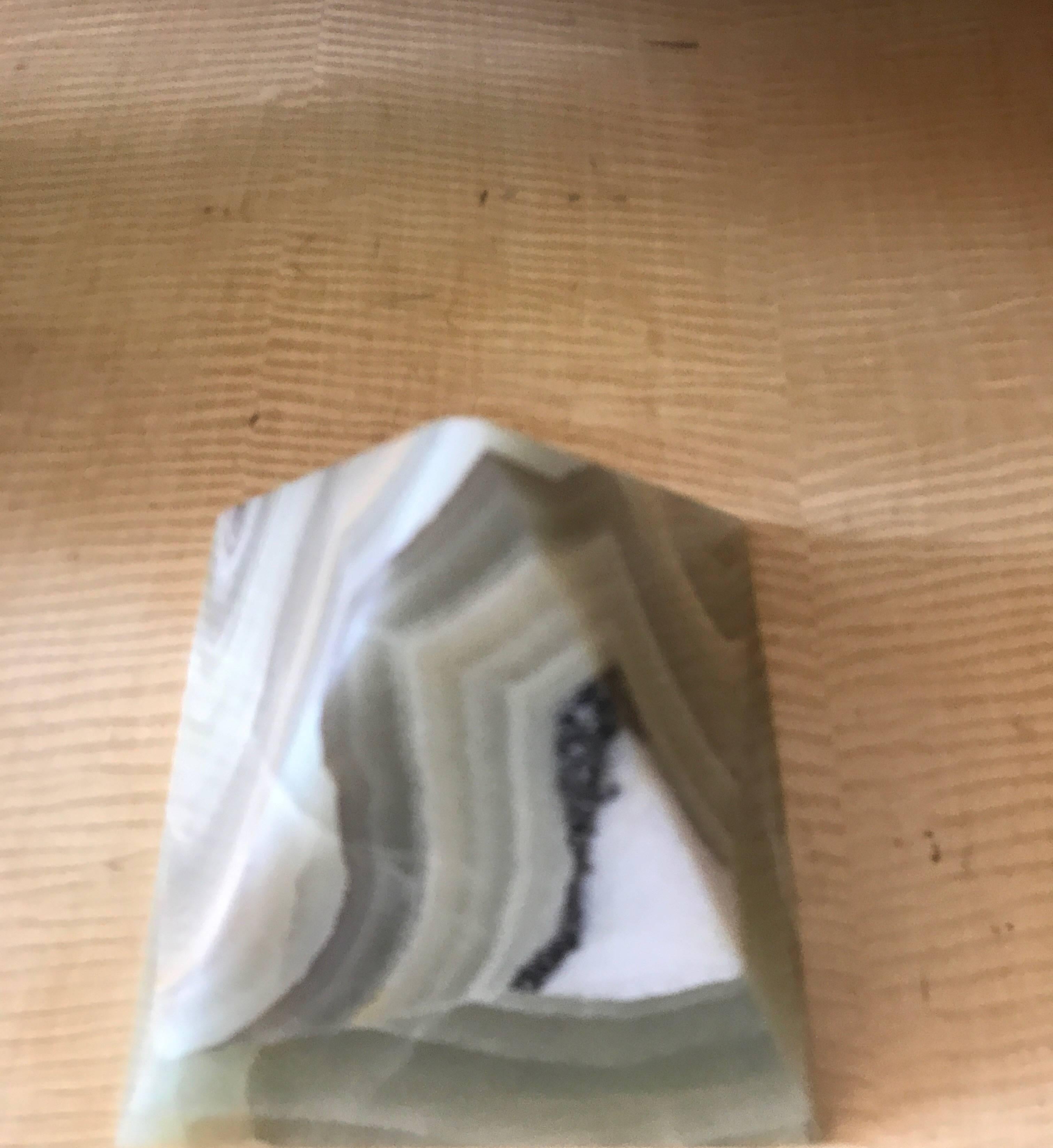 Onyx Pyramid Decorative Tabletop Object In Good Condition In Chicago, IL