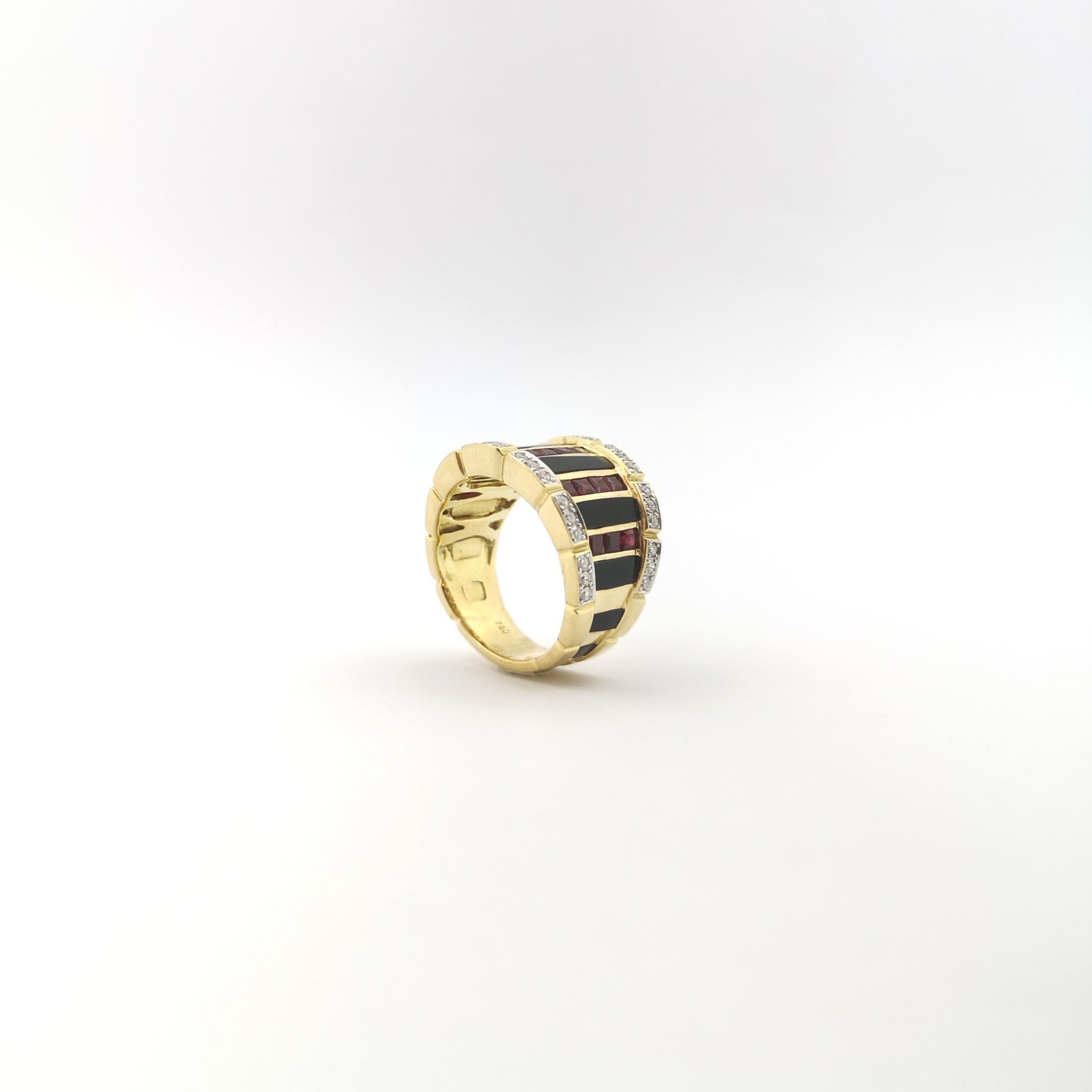 Ring mit Onyx, Rubin und Diamant in 18 Karat Goldfassungen gefasst im Angebot 6