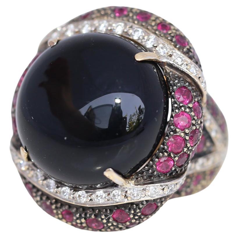 Onyx-Rubin-Diamant-Italienischer Kuppel-Statement-Mode-Ring, 1990 im Angebot