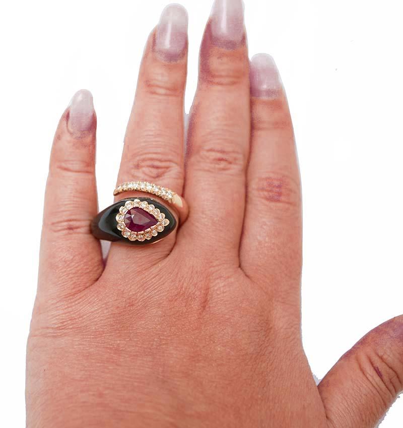 Onyx, Ruby, Diamonds, 14 Karat Rose Gold Snake Ring. In New Condition In Marcianise, Marcianise (CE)