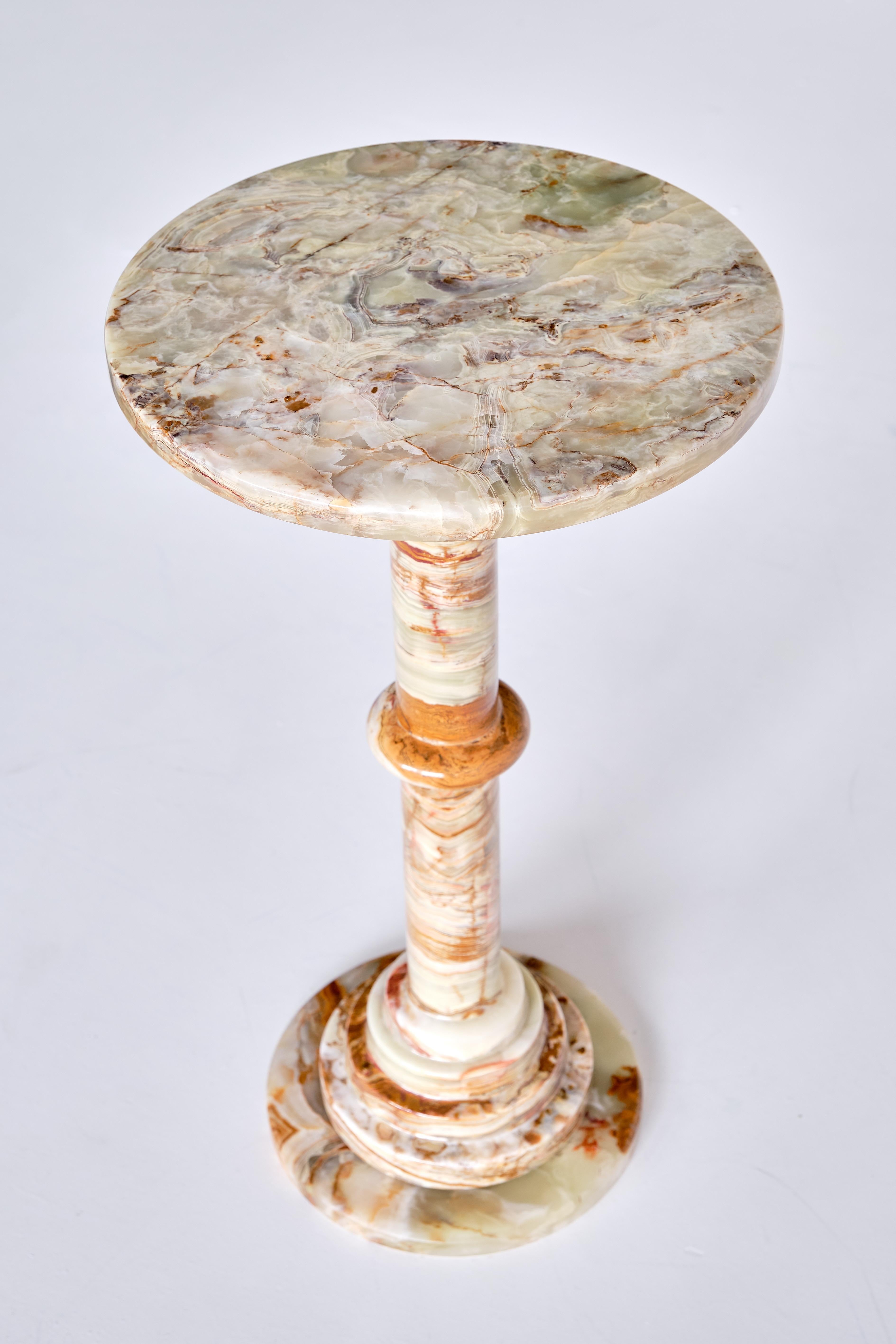 Onyx Side Table with Pedestal Base, Italy, 1960s 1
