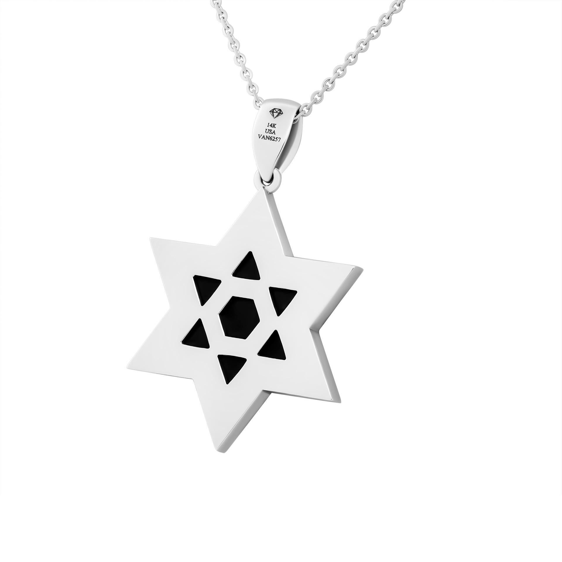 Ciondolo ONYX STAR OF DAVID in oro bianco 14K
Stella di David in onice nera con ciondolo in WG 14k Dimensioni: 1,5 x 1 pollici (38x25 mm)

(senza catena)