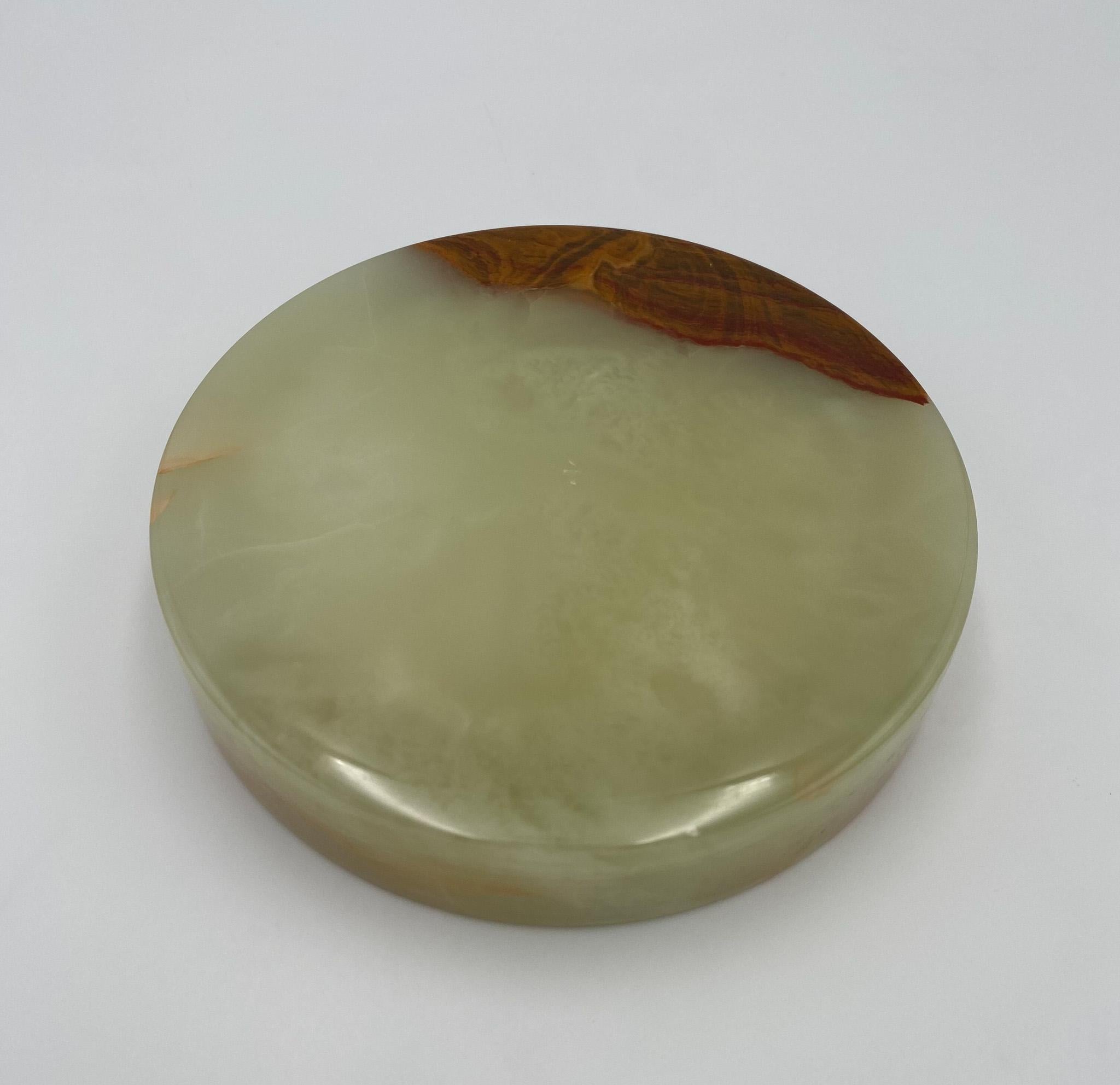 Onyx Stone Modernist Ashtray or Vide-Poche Catchall, Italy, 1980's  For Sale 8
