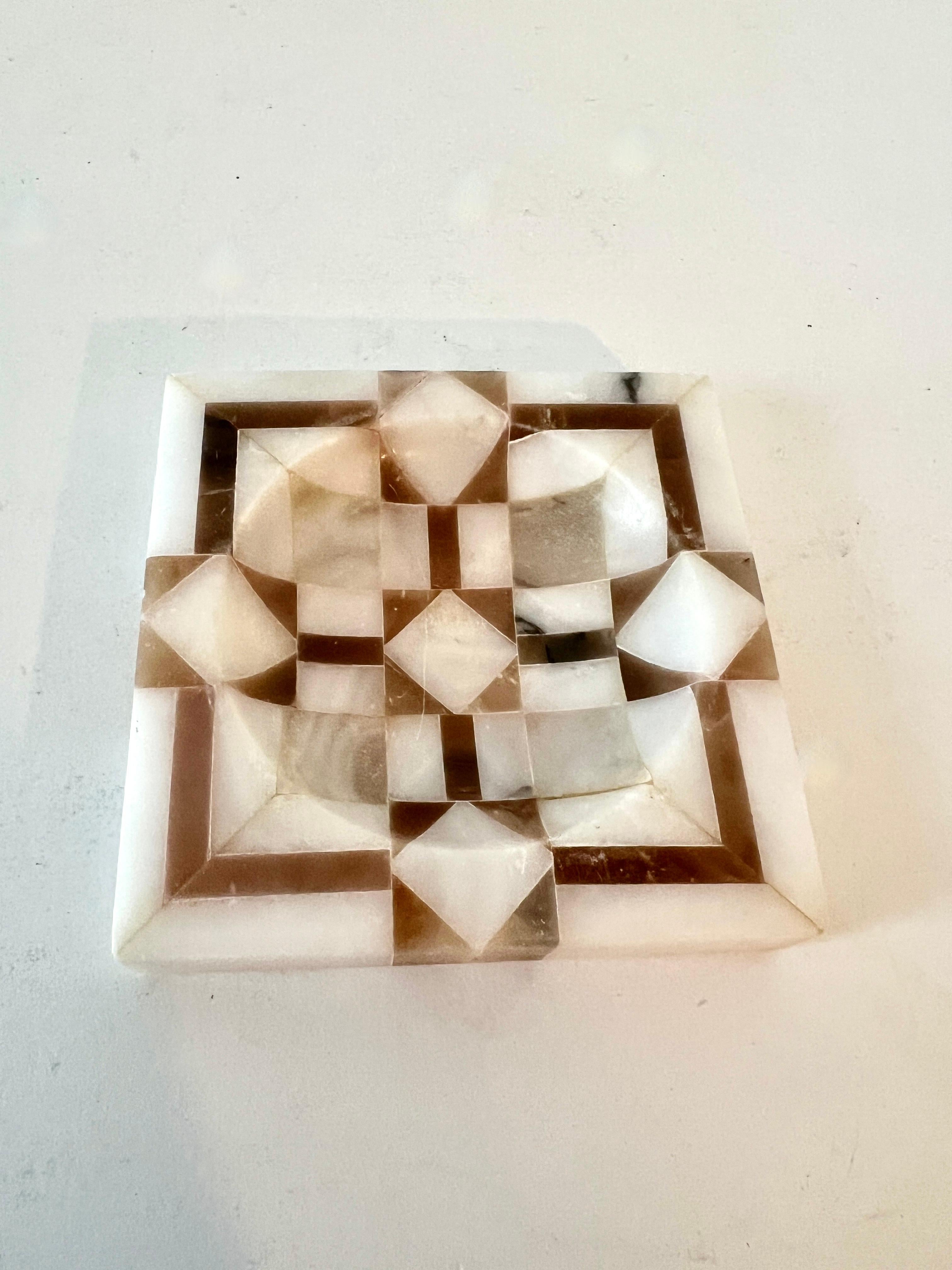Onyx Tessellated inlay Concave Bowl In Good Condition In Los Angeles, CA