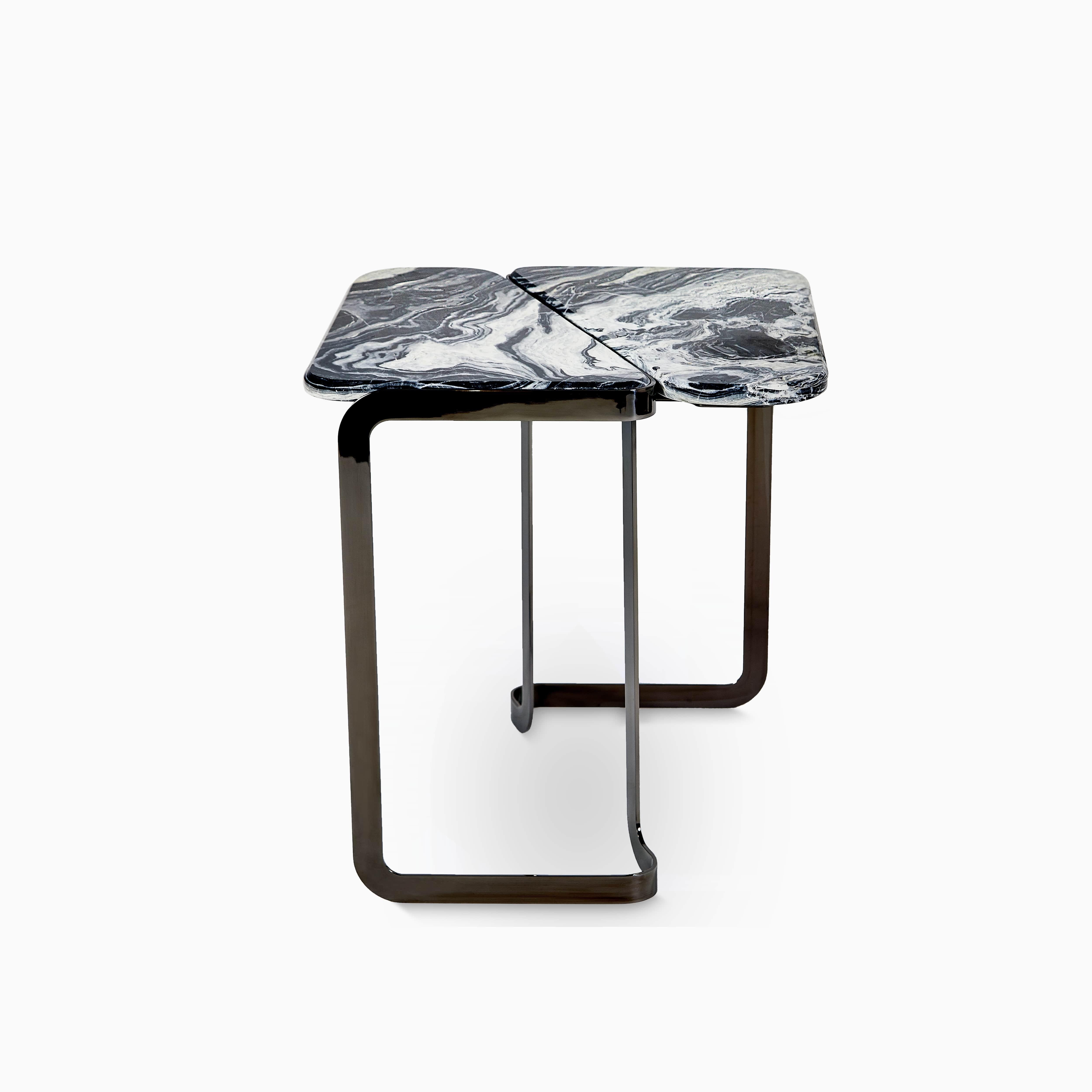 Onyx Tigris Side Table Onyx by Marble Balloon For Sale 1