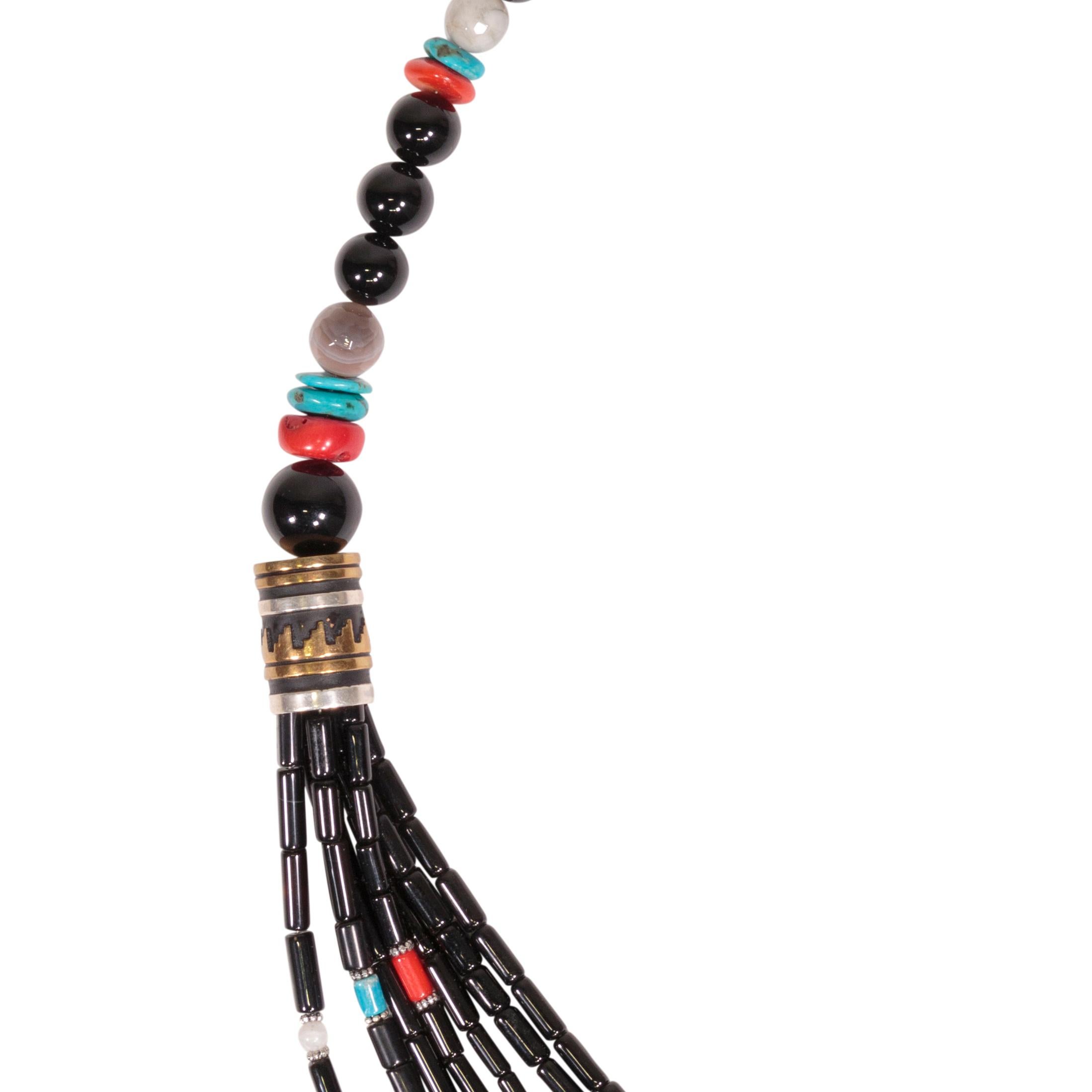 Mehrreihige Onyx-Halskette von Onyx Singer (Indigene Kunst (Nord-/Südamerika)) im Angebot