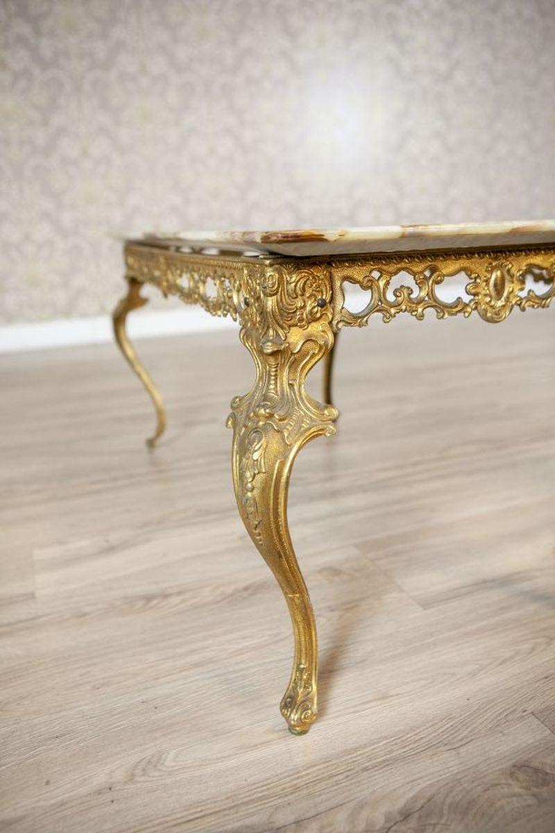 Onyx-Top Coffee Table From the 1960s For Sale 3