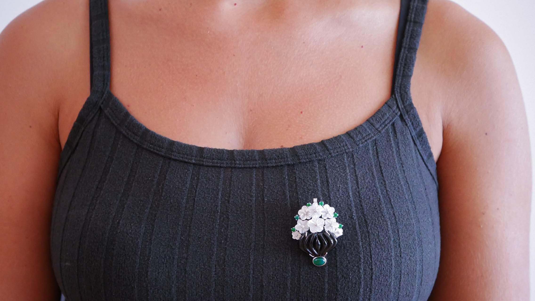 Onyx, White Stones, Green Agate, Diamonds, Platinum and 18 Kt White Gold Brooch. 1