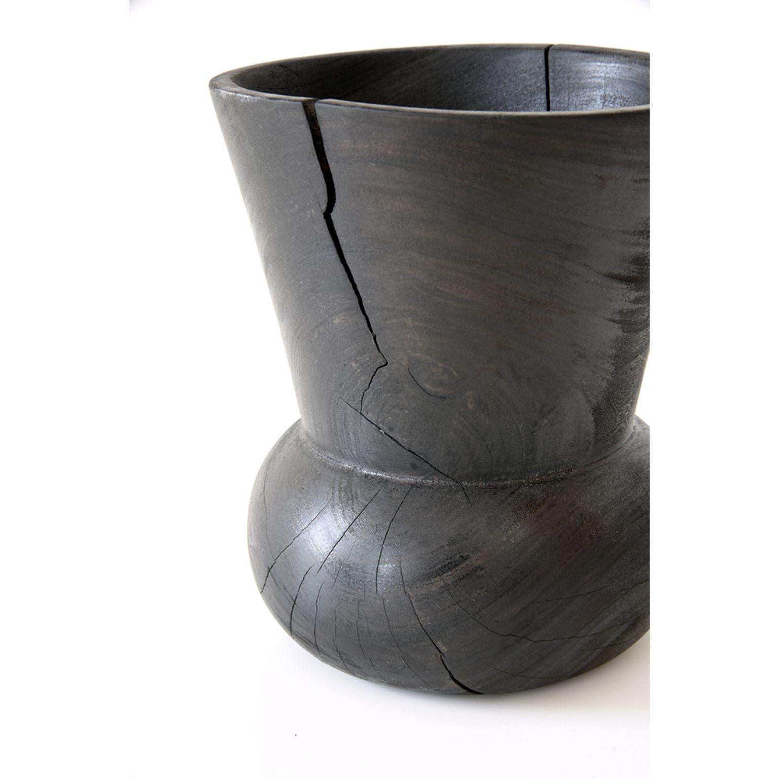 Post-Modern Oo.01 Bowl Vase by Sebastien Krier