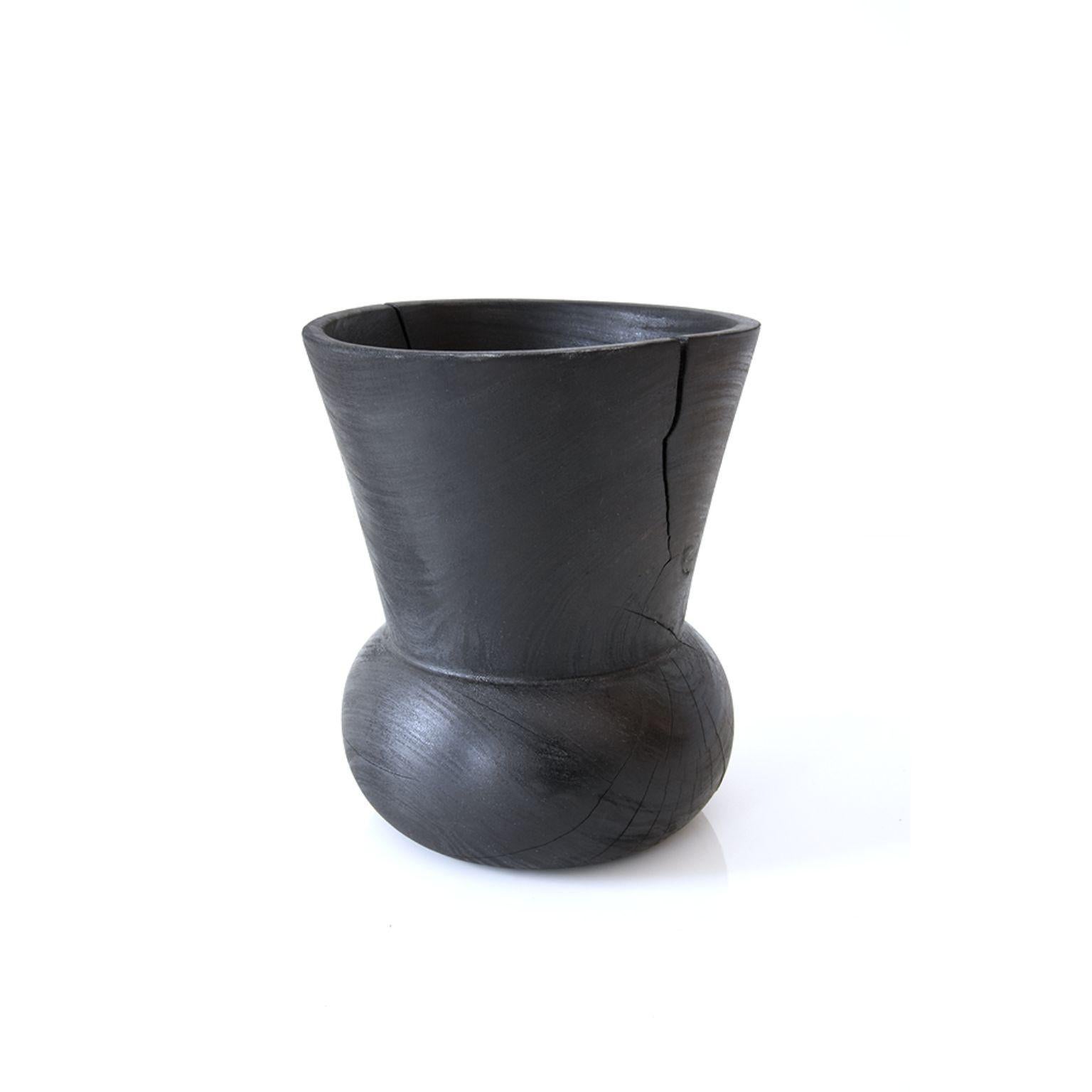French OO.01 Bowl Vase by Sebastien Krier