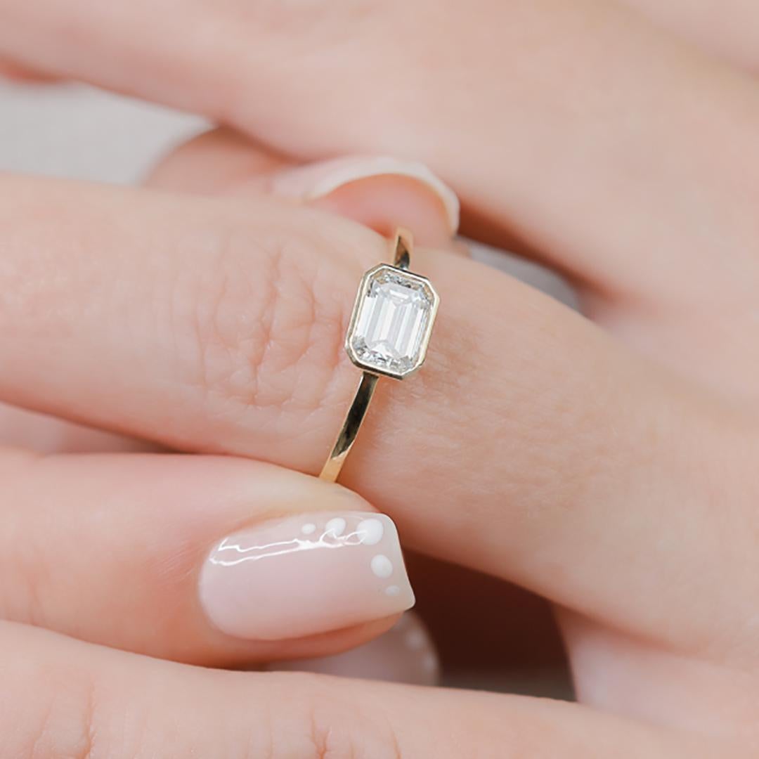 For Sale:  Ooak 0.95 Cts East-West Bezel Emerald Cut & Baguette Diamonds Hidden Halo Ring 6