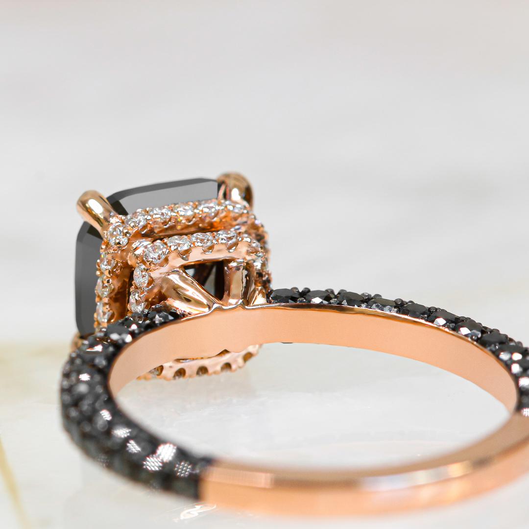 Art Deco Ooak 3.75 Carats Black & White Diamond Double Halo 3-Sided Ring in 14k Rose Gold For Sale