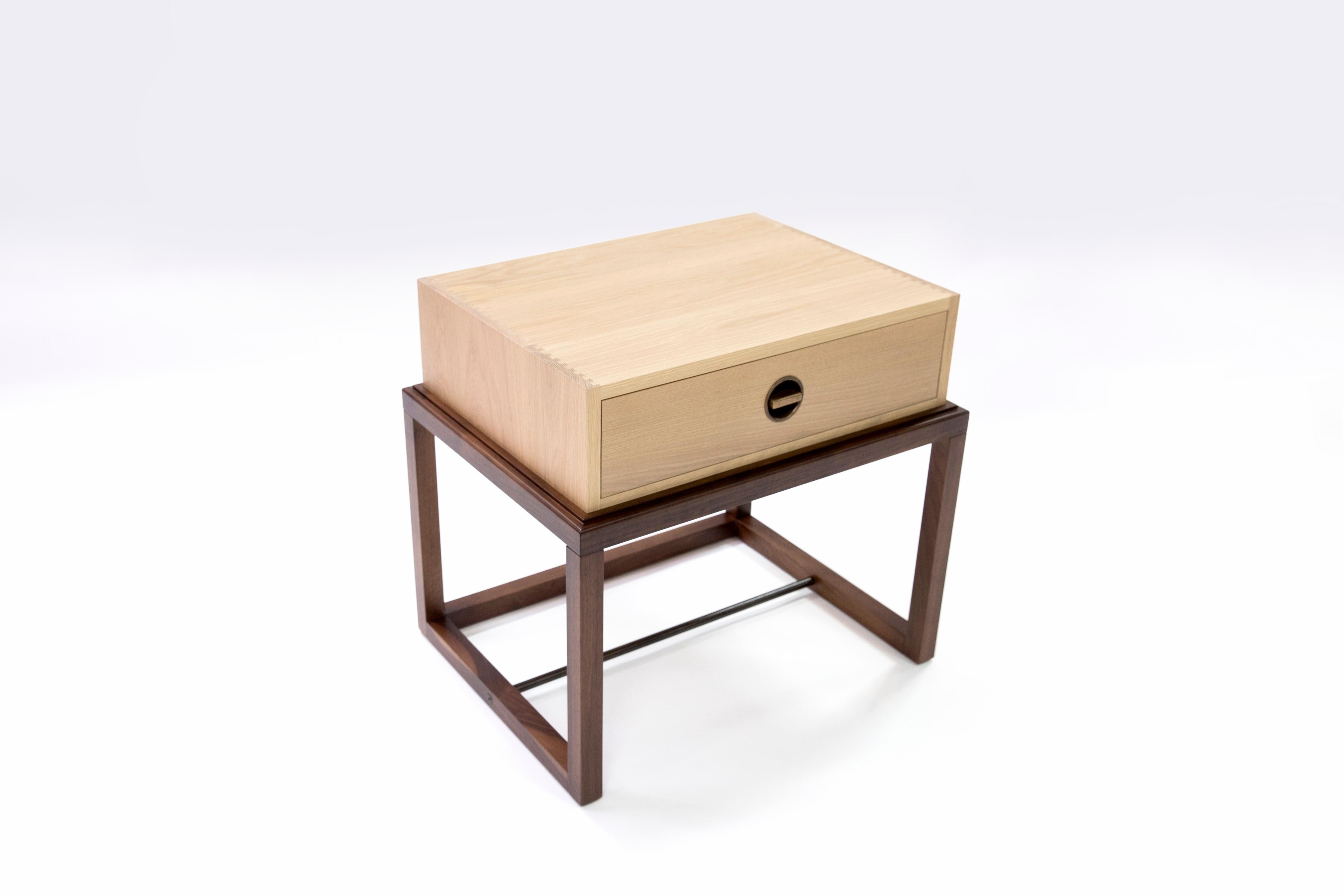 Modern Oona Single Drawer Bedside or Side Table in Oak and Walnut w/ Bronze Pull For Sale