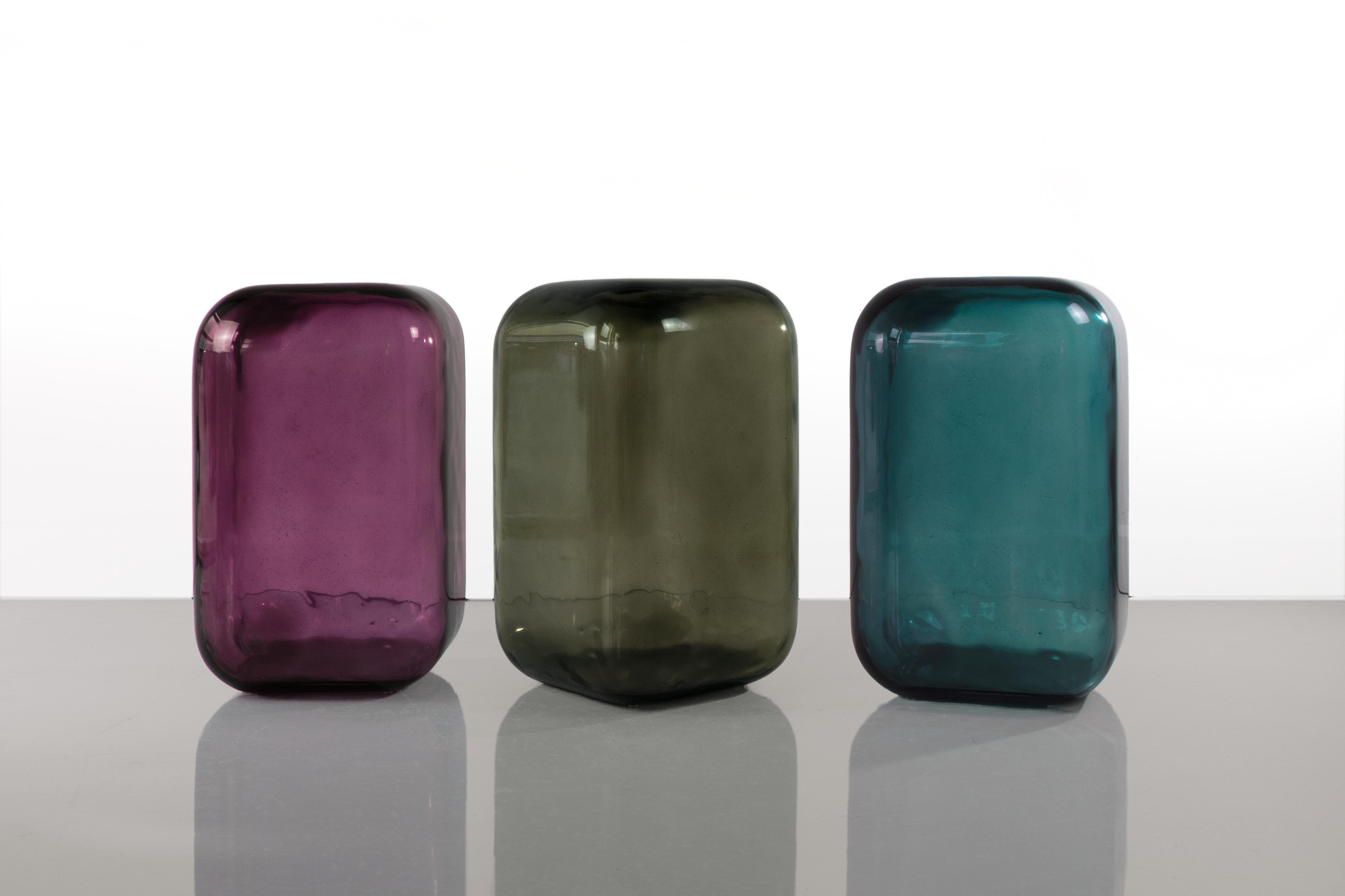 Oort Object 003 Side Table in Ocean Resin by Creators Of Objects Siglo XXI y contemporáneo en venta