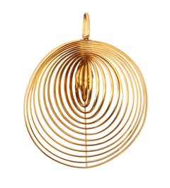 Retro Op-Art 1970 Modernist Pendant With Concentric Circles In Solid 18Kt Yellow Gold