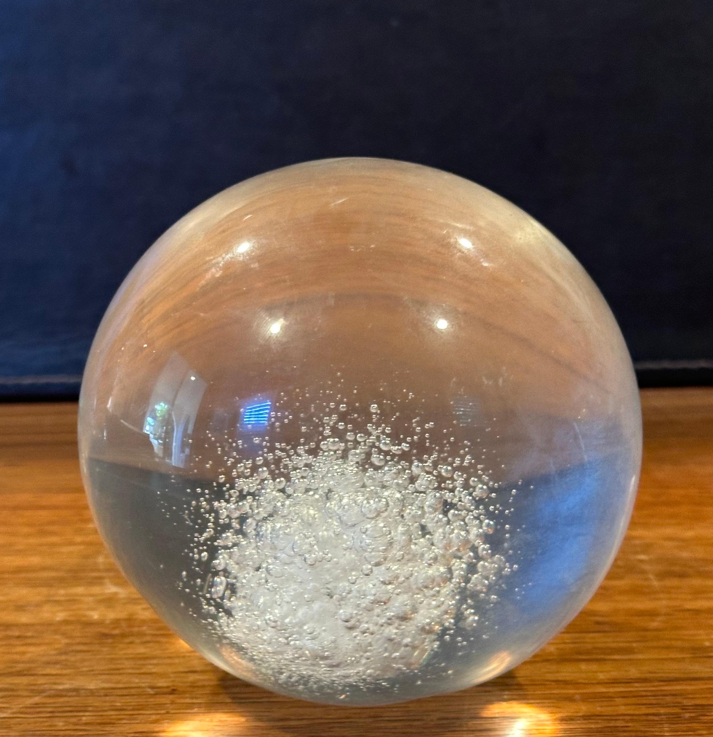 Calco Sfera a bolle in acrilico Op Art in vendita