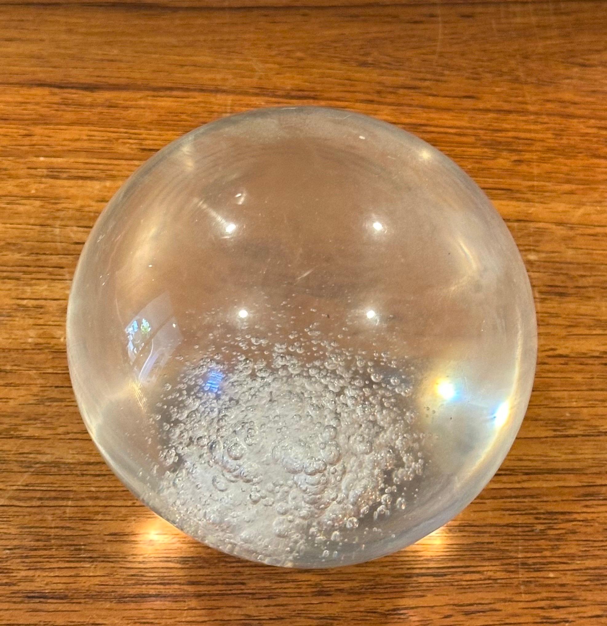 Sfera a bolle in acrilico Op Art In condizioni buone in vendita a San Diego, CA