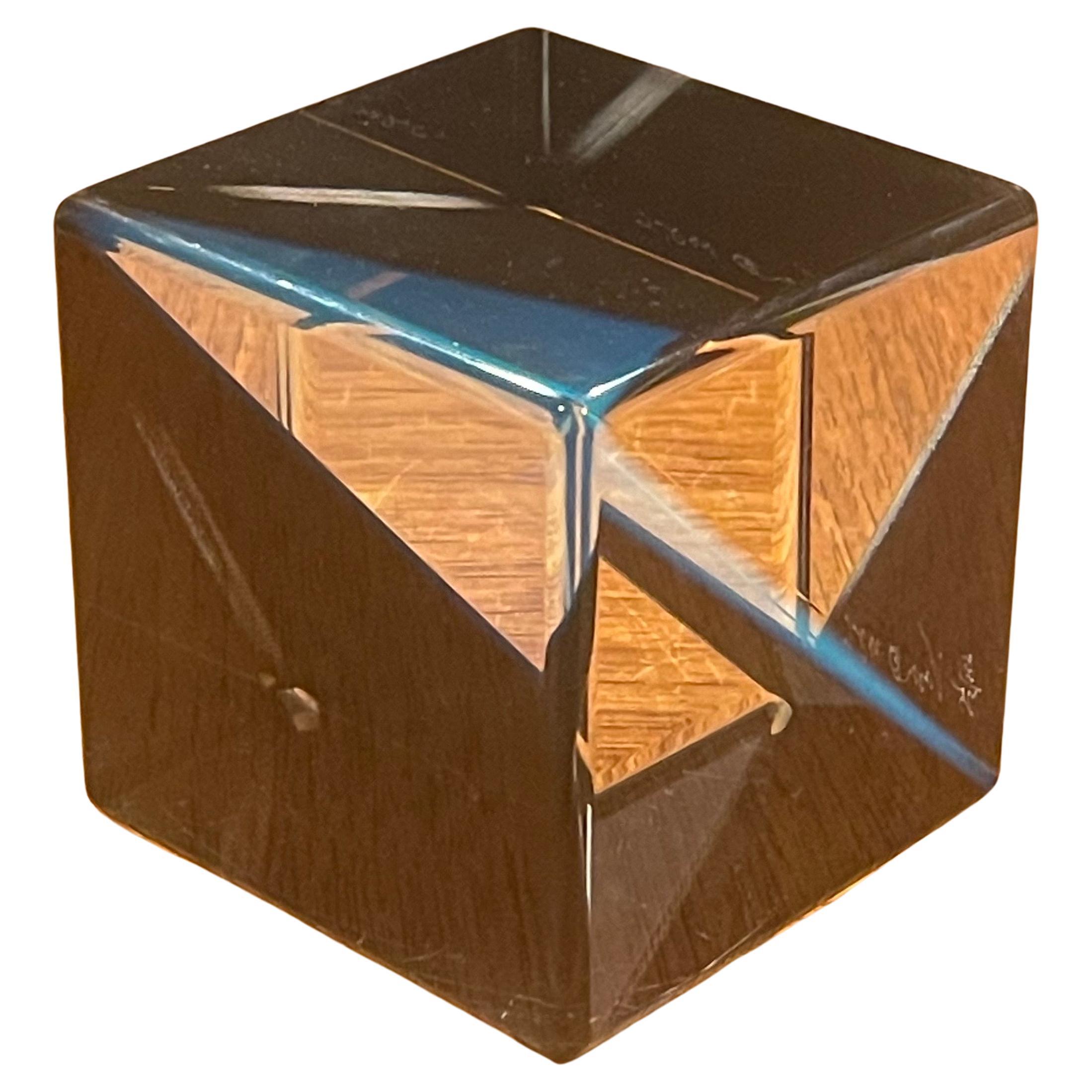 Op Art acrylic cube sculpture by Vasa Mihich, circa 1986. The optical look is changed by rotating the piece and letting the light refract at different angles; there are literally hundreds of different looks that can be created. The Minimalist piece