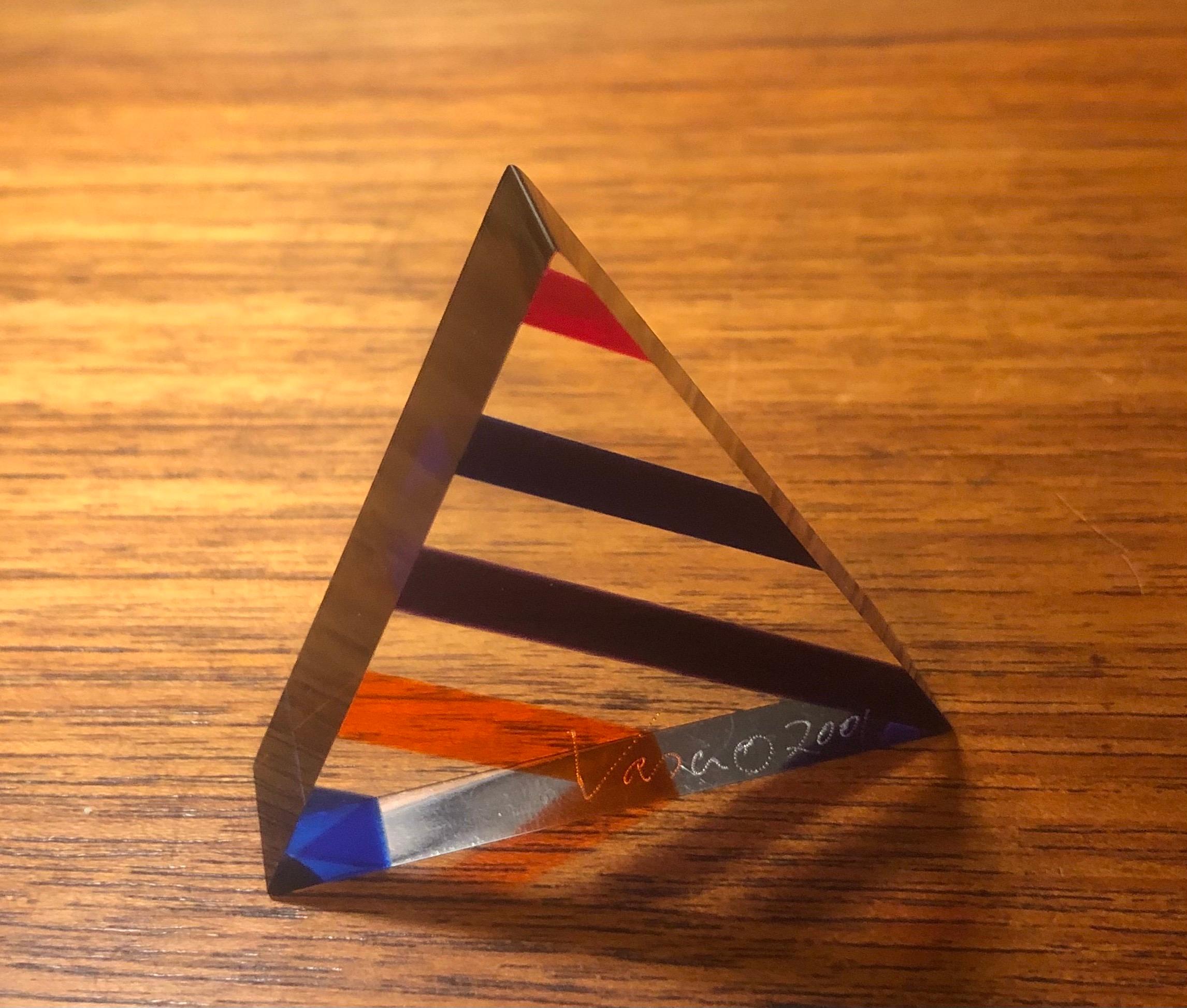 American Op Art Acrylic Triangle Pyramid Sculpture / Paperweight by Vasa Mihich