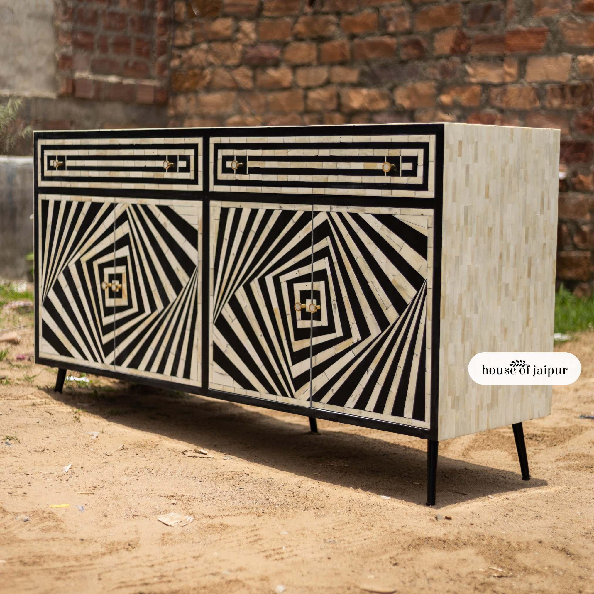 XXI secolo e contemporaneo Credenza buffet Op-Art Illusion Bone Inlay by House of Jaipur in vendita