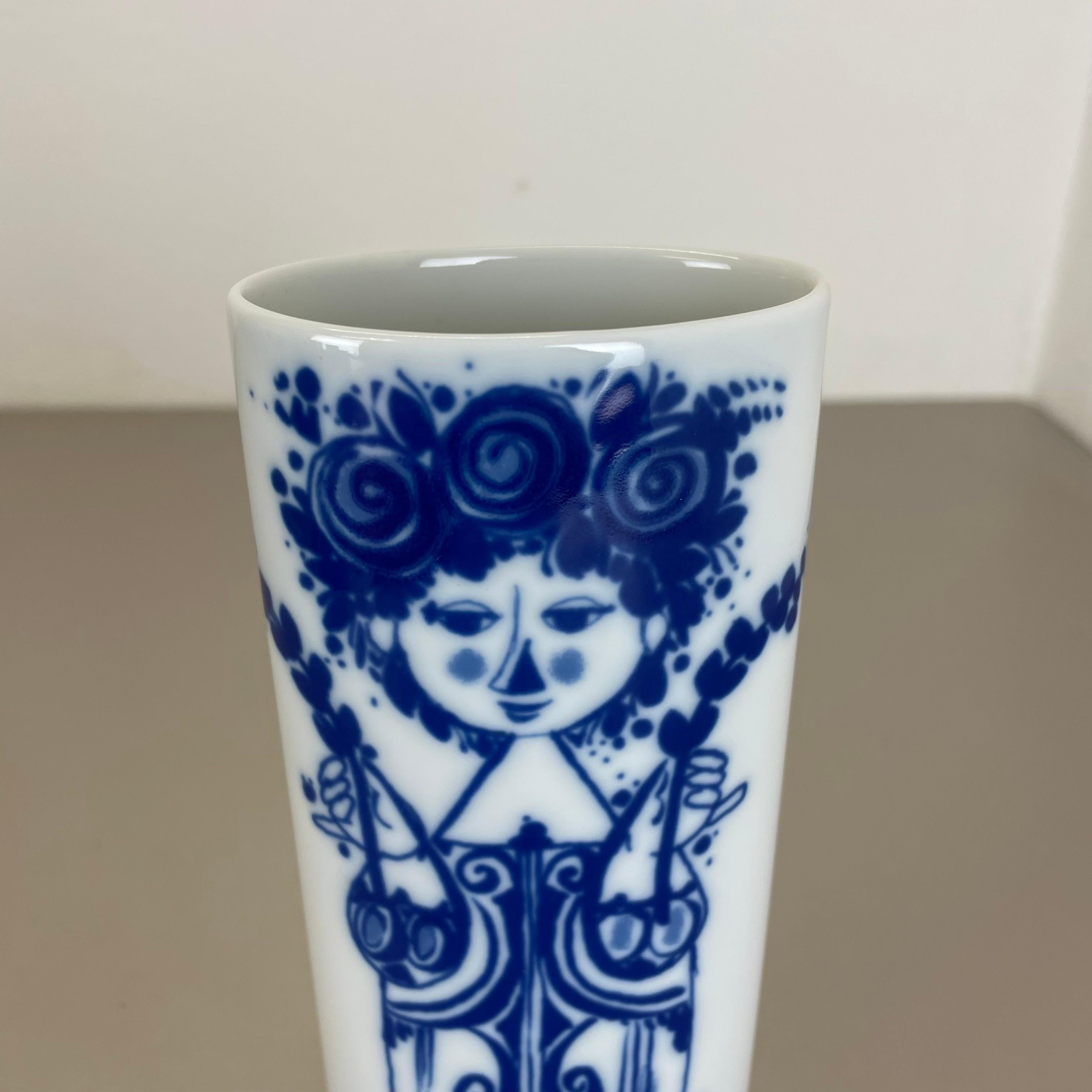 Porcelaine Vase Op Art en porcelaine par Björn Wiinblad pour Line Studio Studio, Allemagne, années 1970 en vente