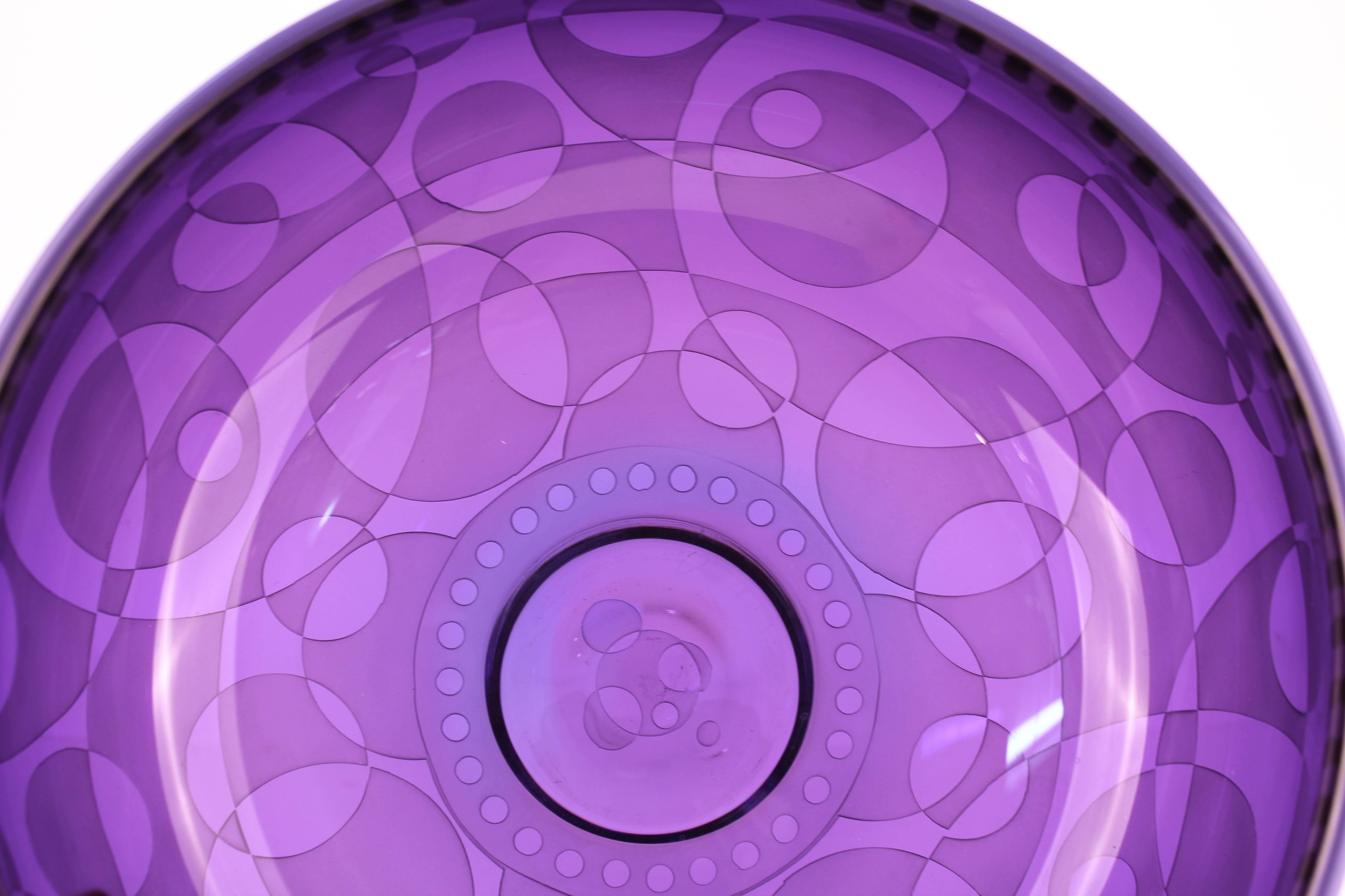 Op-Art Purple Art Glass Etched Bowl, Signed 8