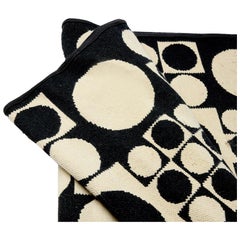 Op Art Rug