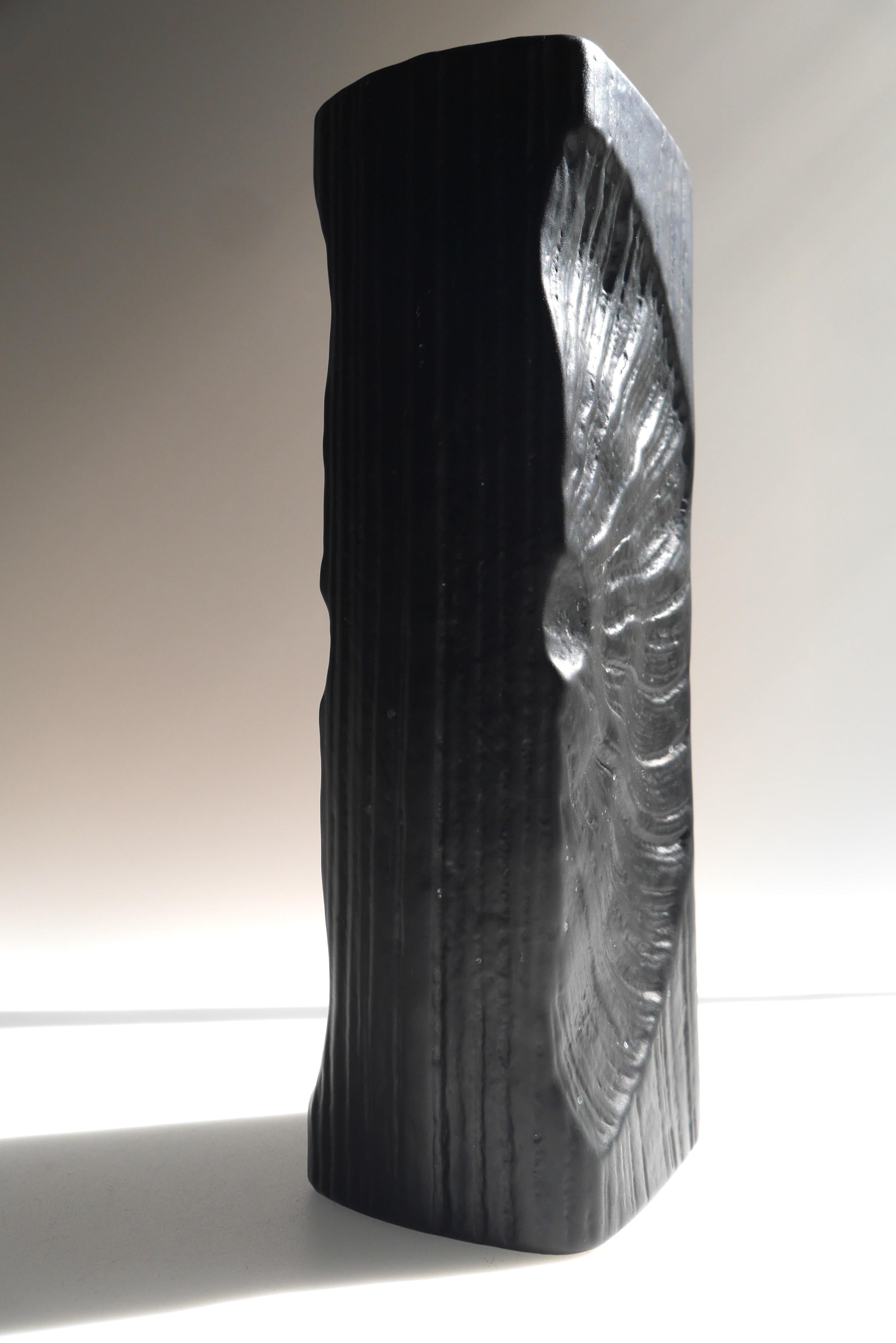 Op-Art Studio line Bisque porcelain vase, by Martin Freyer Studio Line Rosenthal For Sale 1