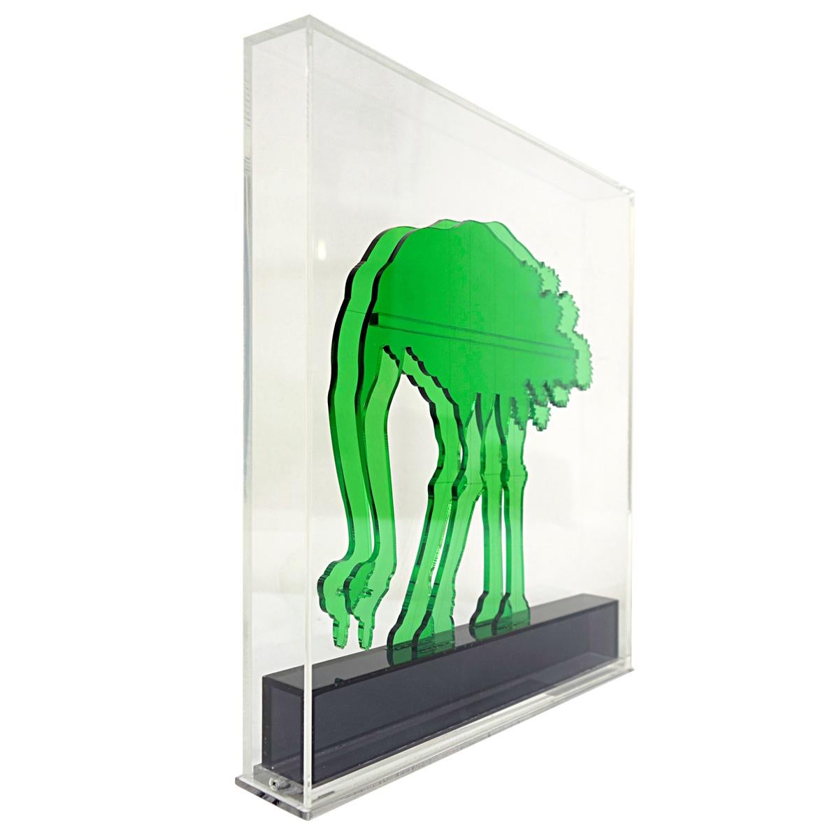 This slightly psychedelic green ostrich was made of topnotch quality plexiglass and sits in a colorless plexiglass casing. By figuring the ostrich twice - the first right before the other - a spectacular effect has been realized. They seem to be of